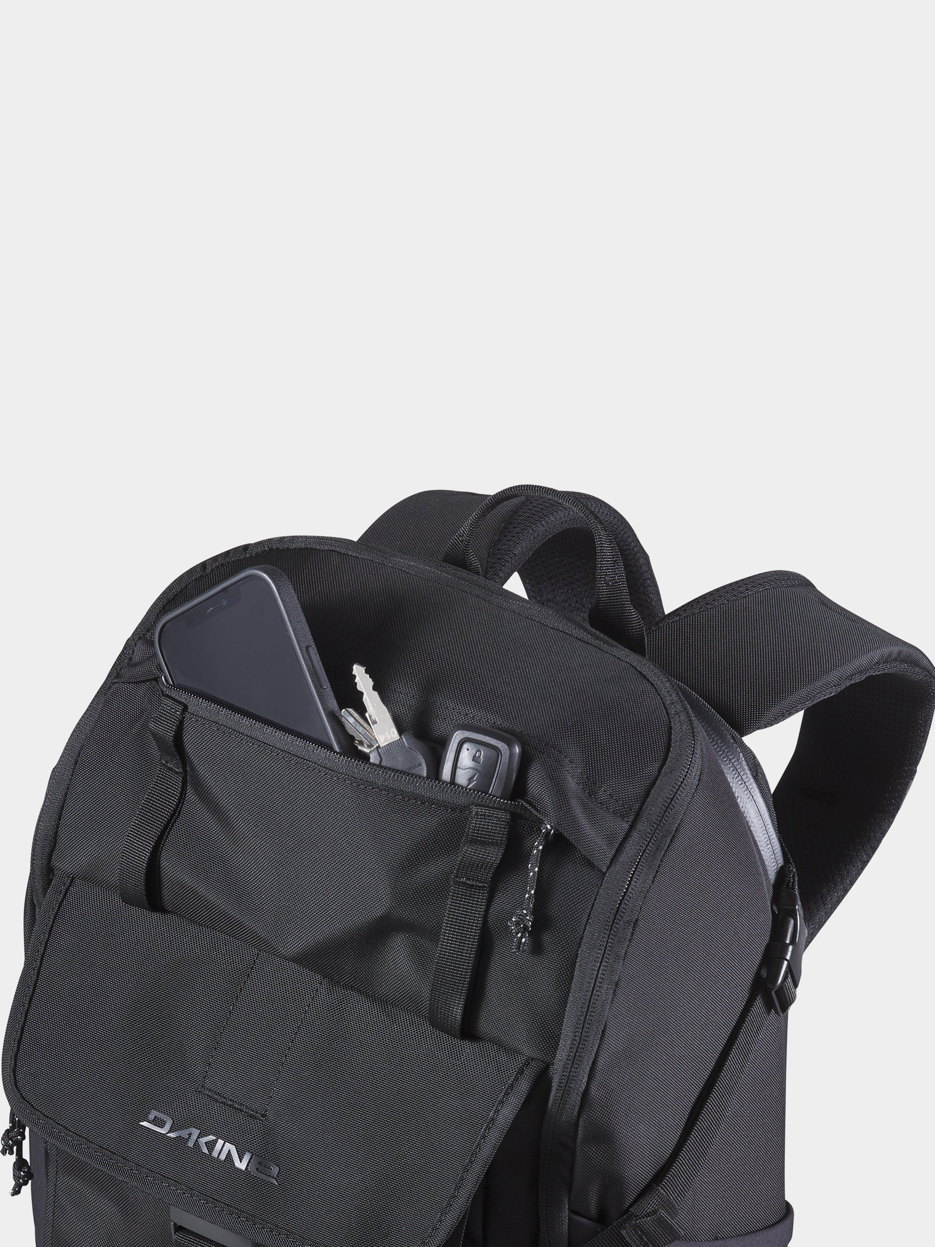 Batoh Dakine Motive 30L (black ballistic)