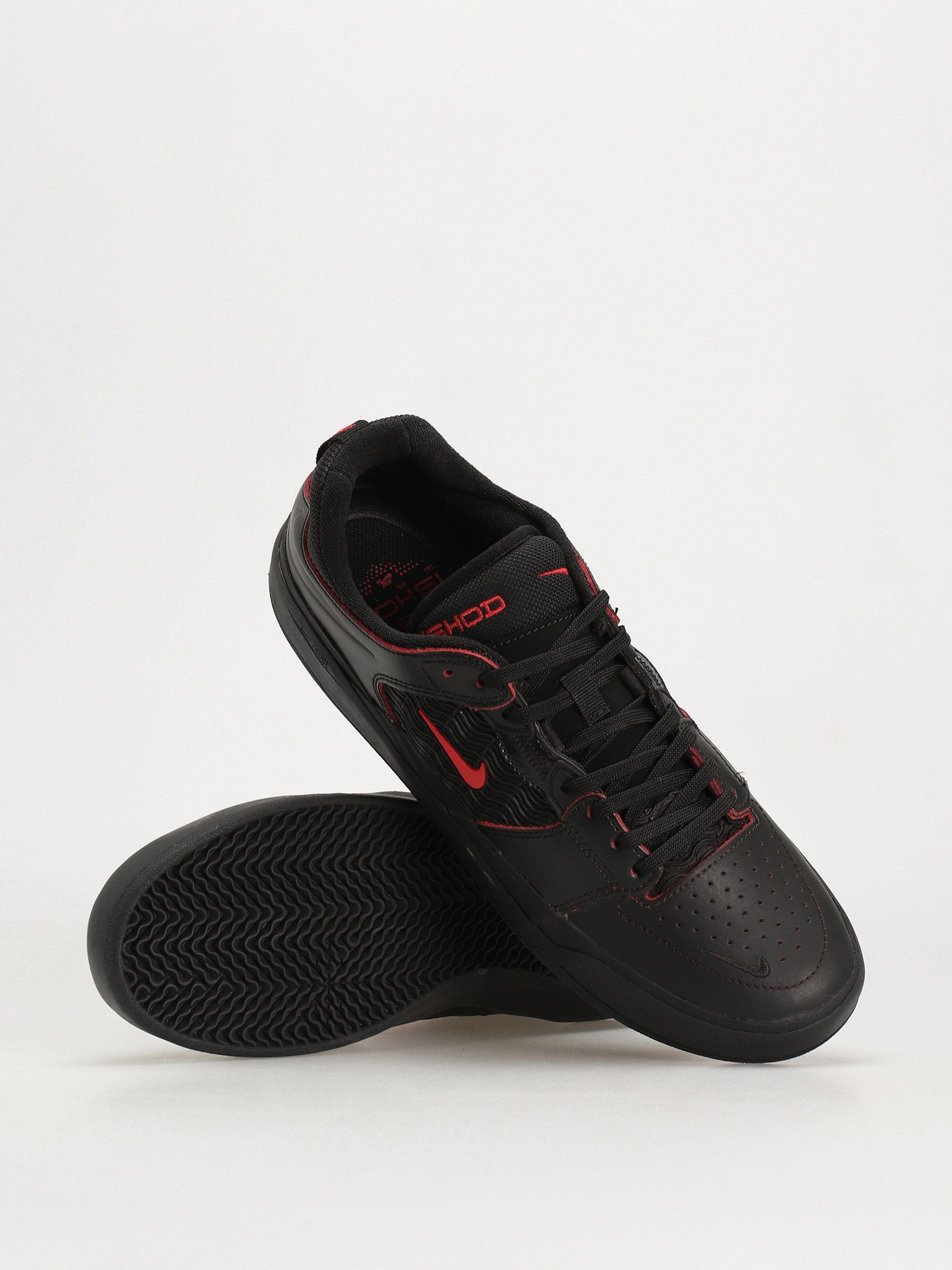Topánky Nike SB Ishod Premium (black/university red black black)