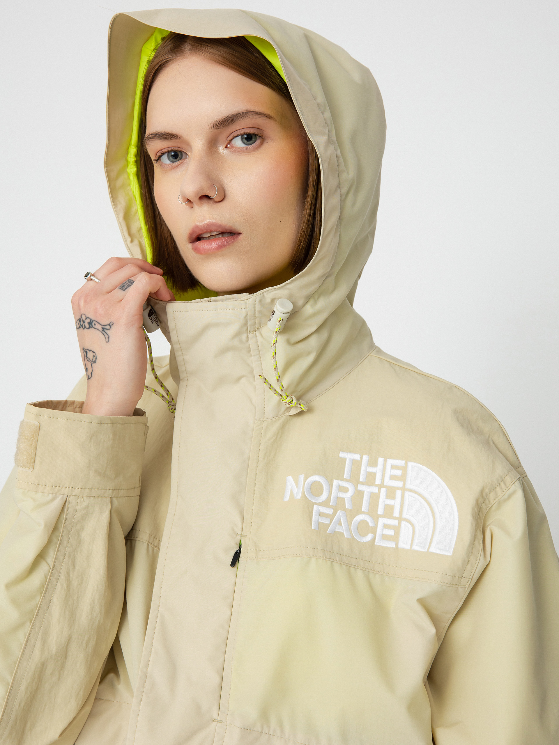 Bunda The North Face 86 Low-Fi Hi-Tek Mountain Short Wmn (gravel)