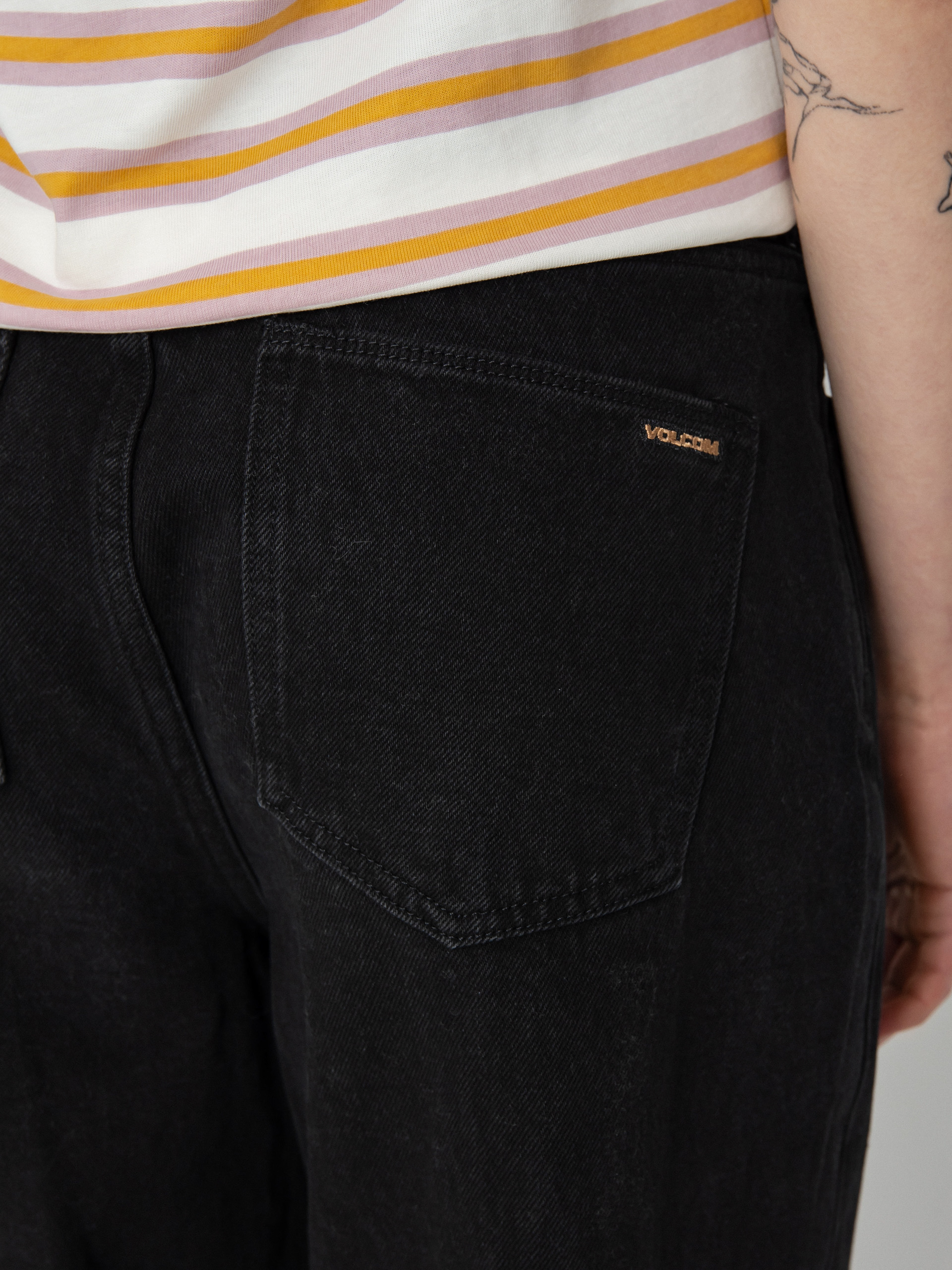 Nohavice Volcom Weellow Denim Wmn (black)