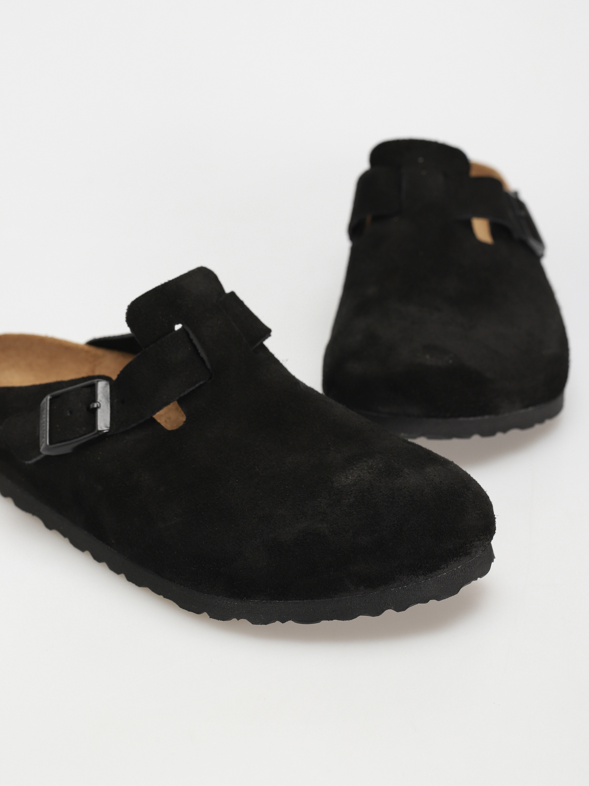 Šľapky Birkenstock Boston Suede Regular (black)