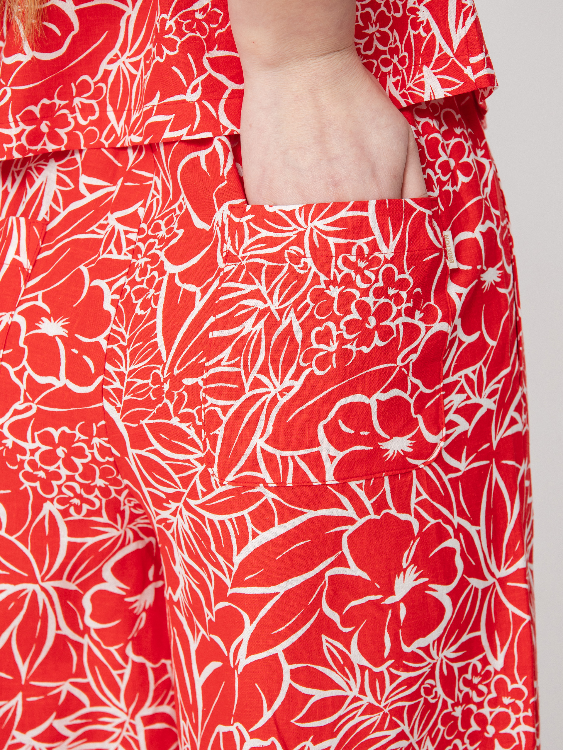 Nohavice Brixton Indo Linen Wide Leg Wmn (aloha red)