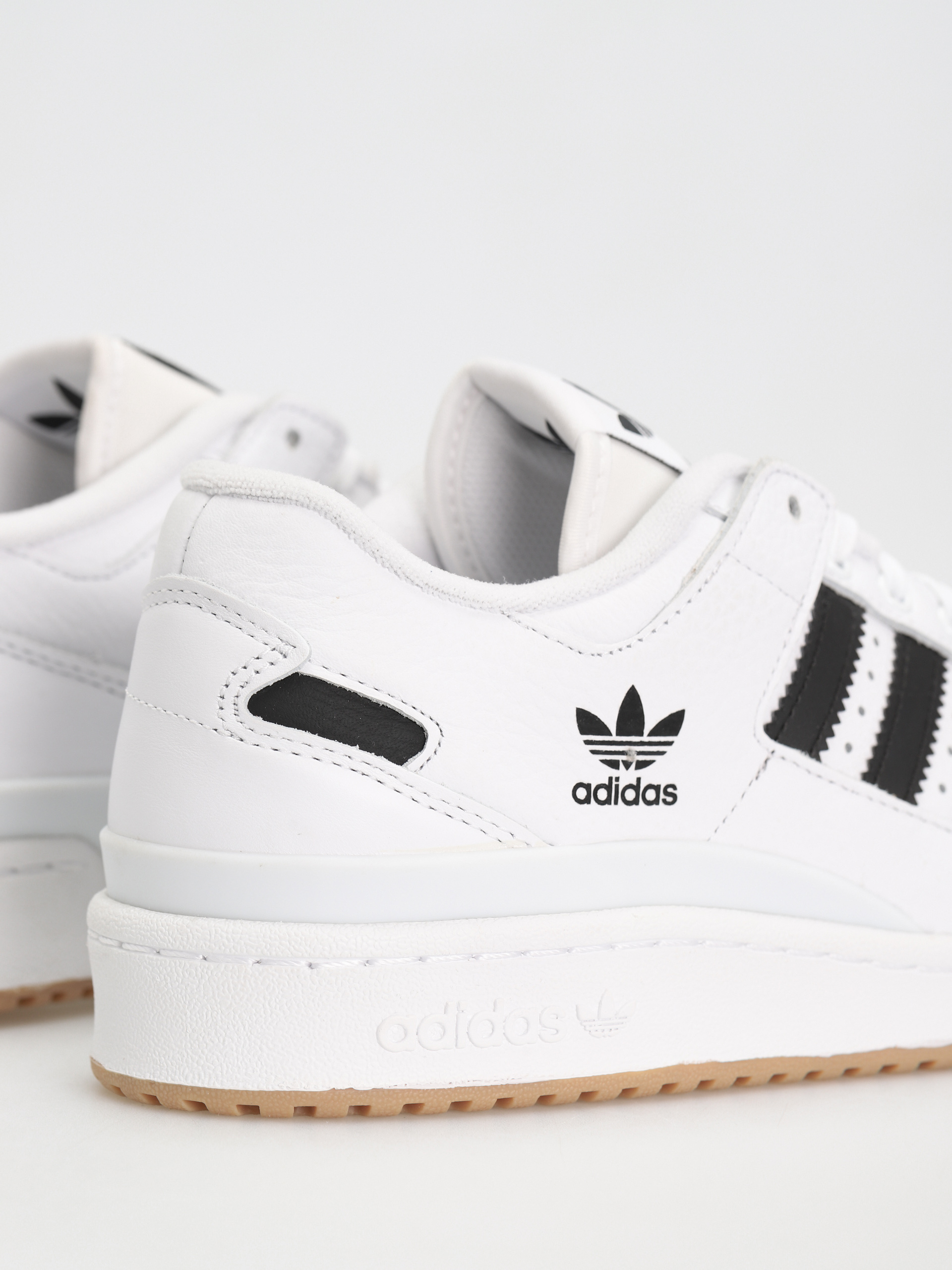 Topánky adidas Forum 84 Low Adv (ftwwht/cblack/ftwwht)