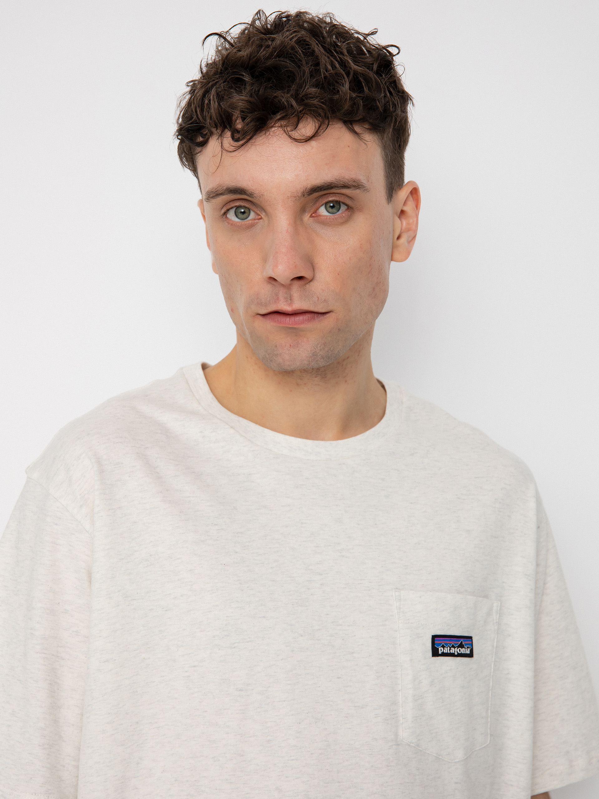 Tričko Patagonia Regenerative Organic Certified Cotton Lightweight Pocket (birch white)