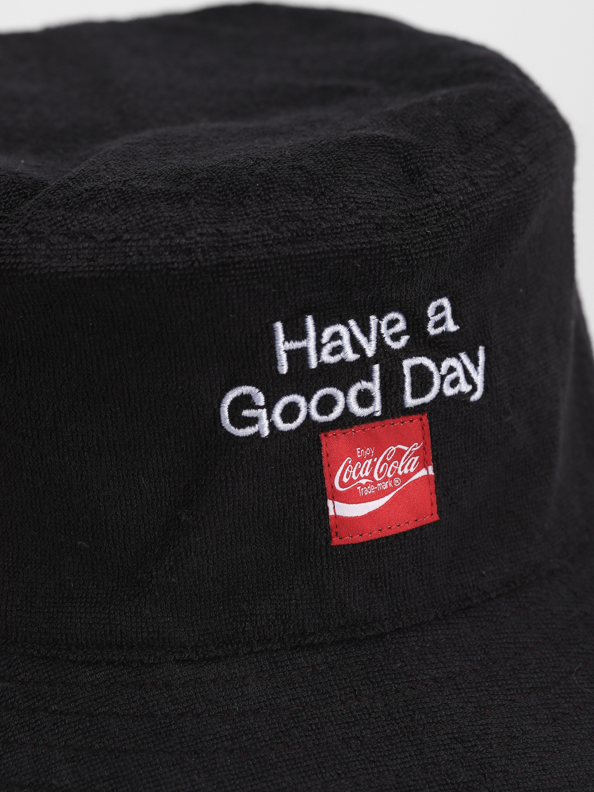 Klobúk Brixton Coca-Cola Good Day Rev  (cokered/black)