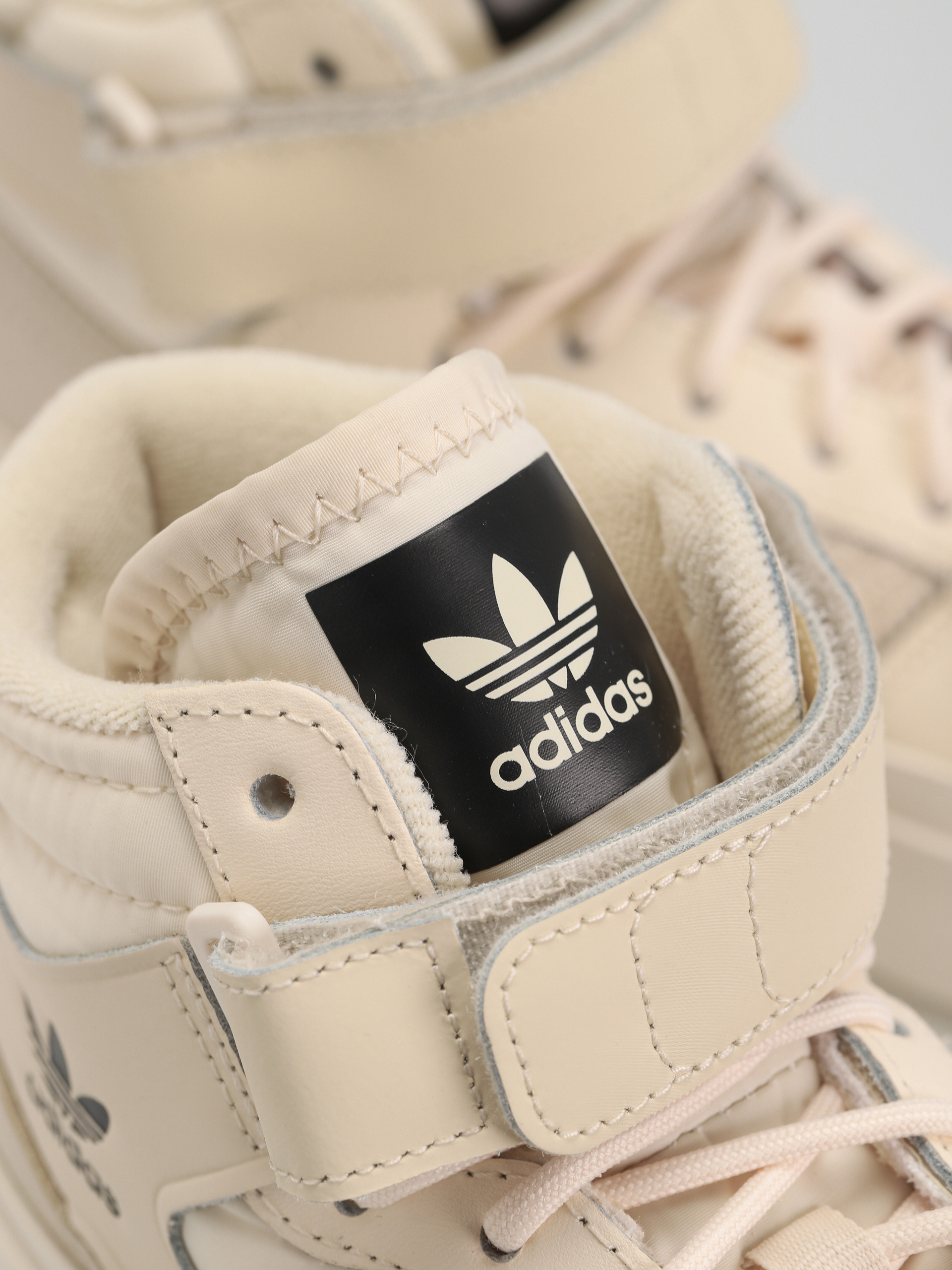 Topánky adidas Originals Forum Bonega X Wmn (wonwhi/wonwhi/cblack)