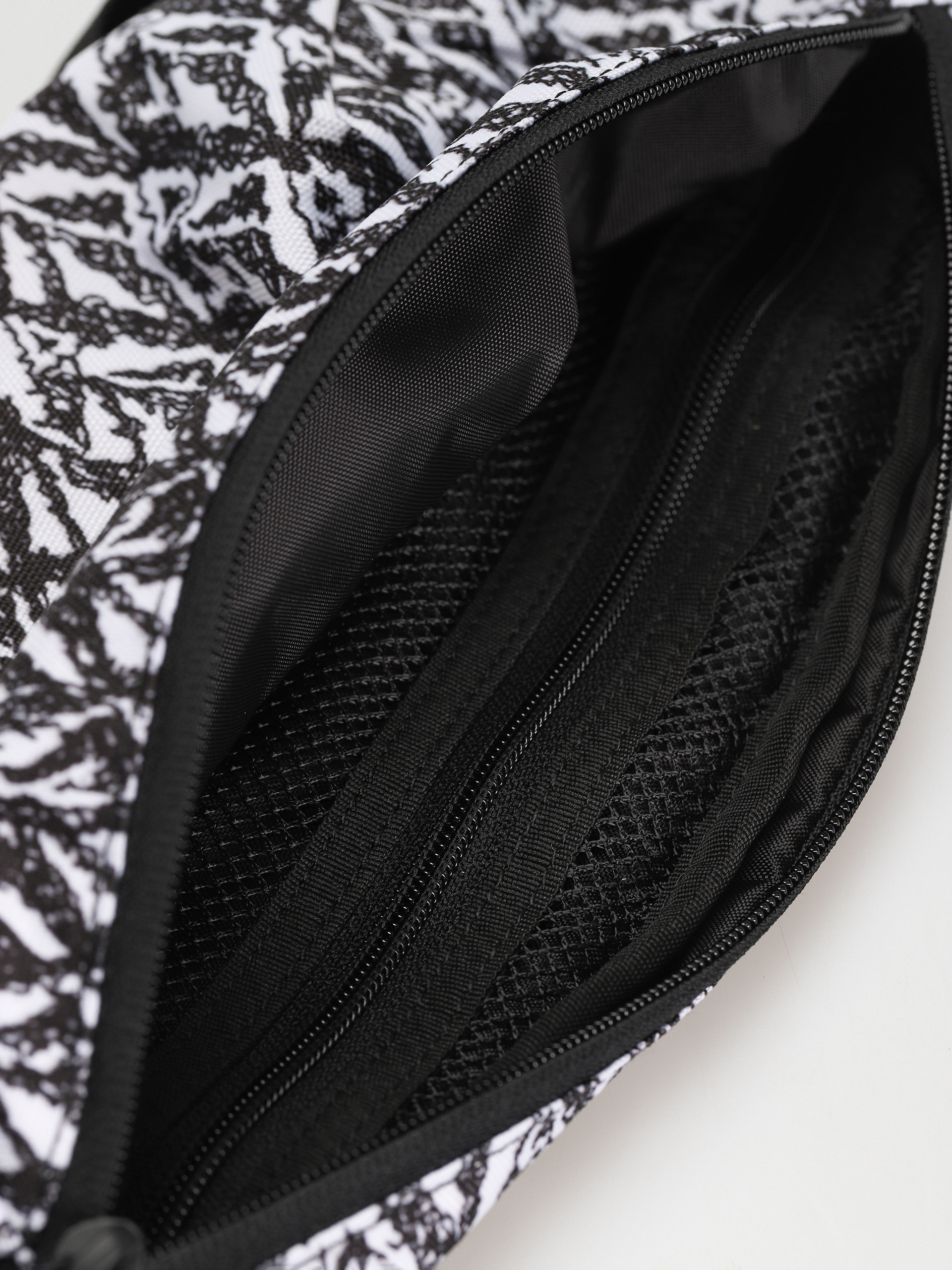 Taška Volcom Fa J Hager Waist Pack (white)