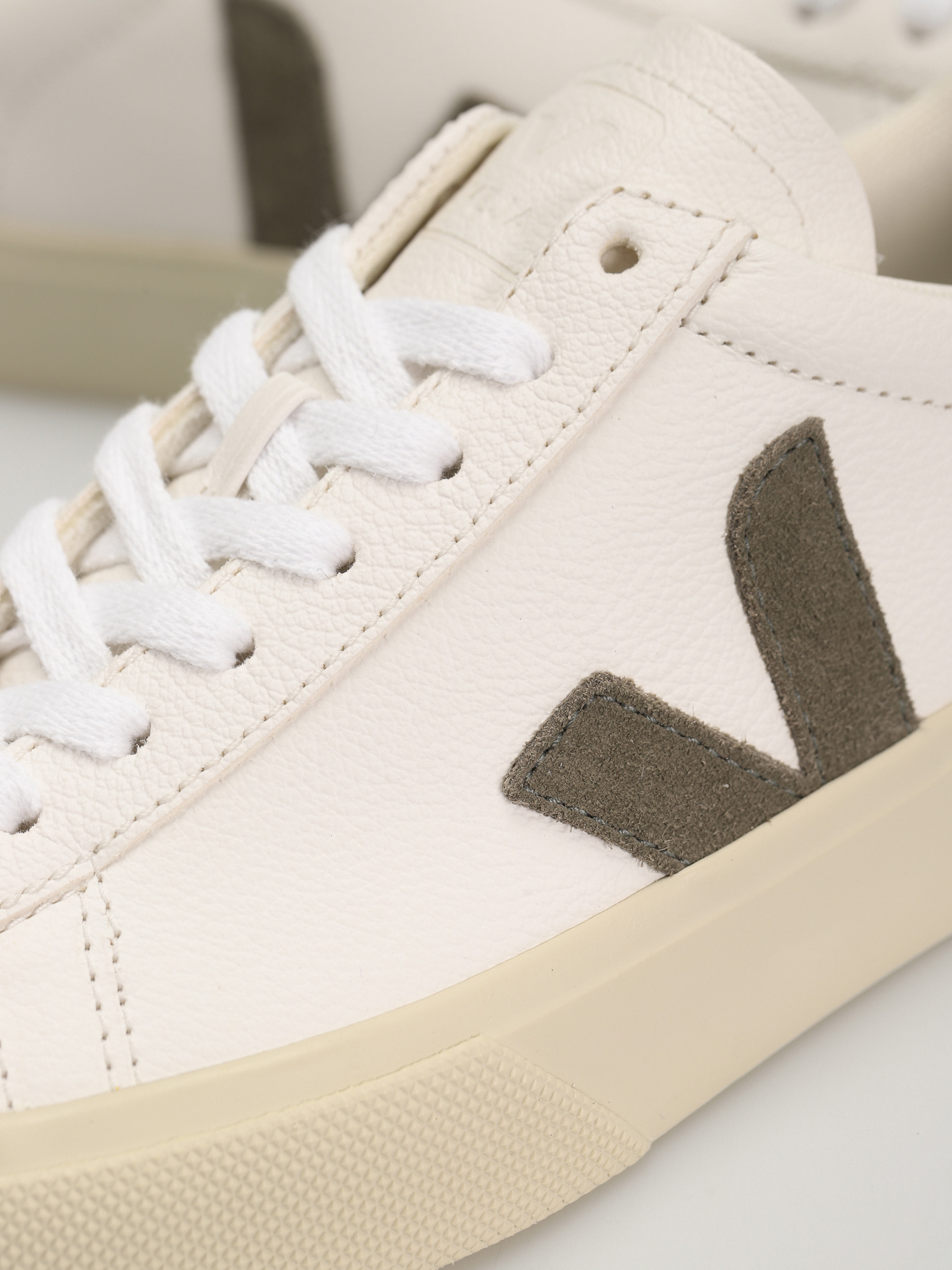 Topánky Veja Campo Wmn (extra white khaki)
