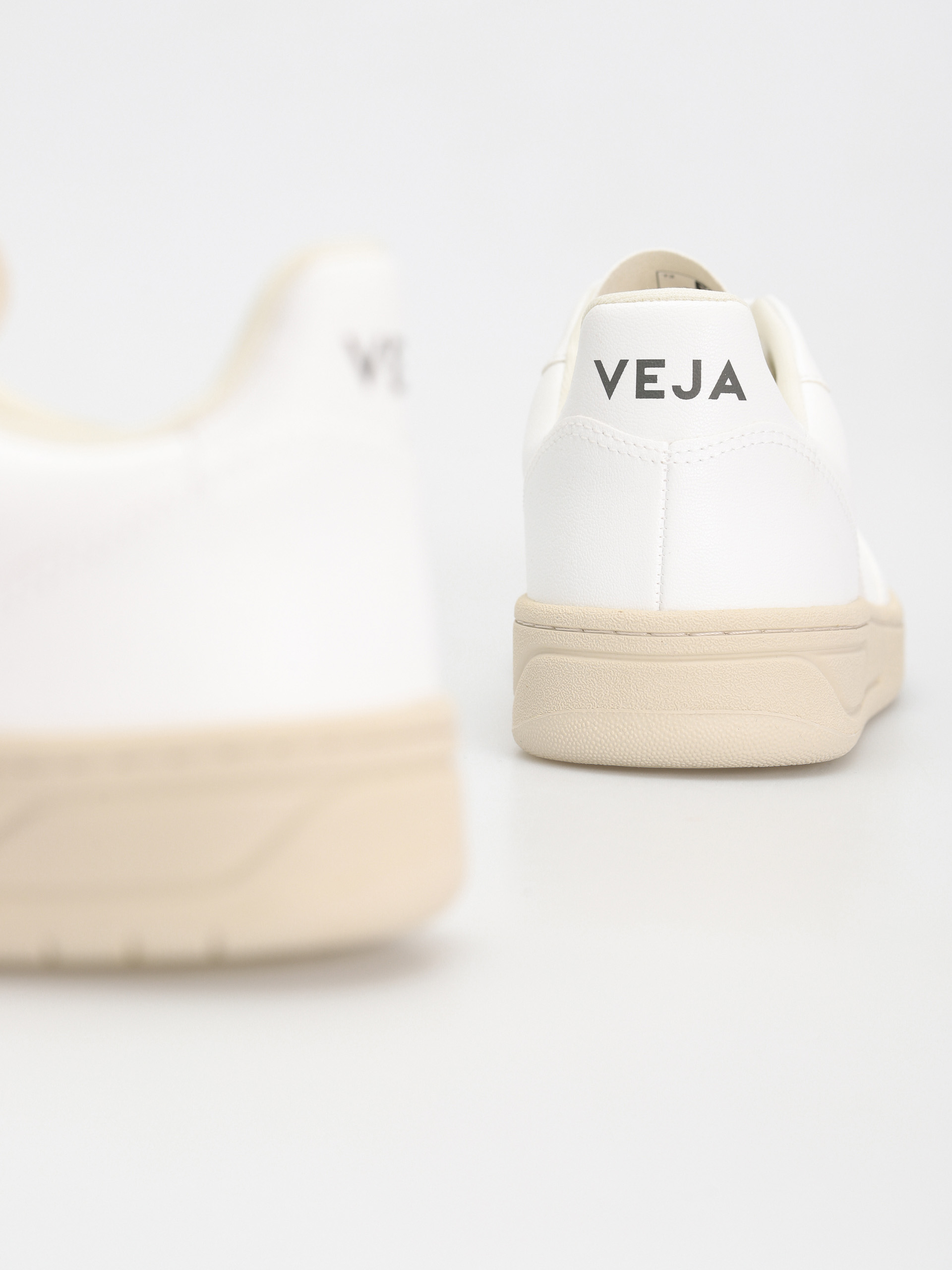 Topánky Veja V-10 (full white)