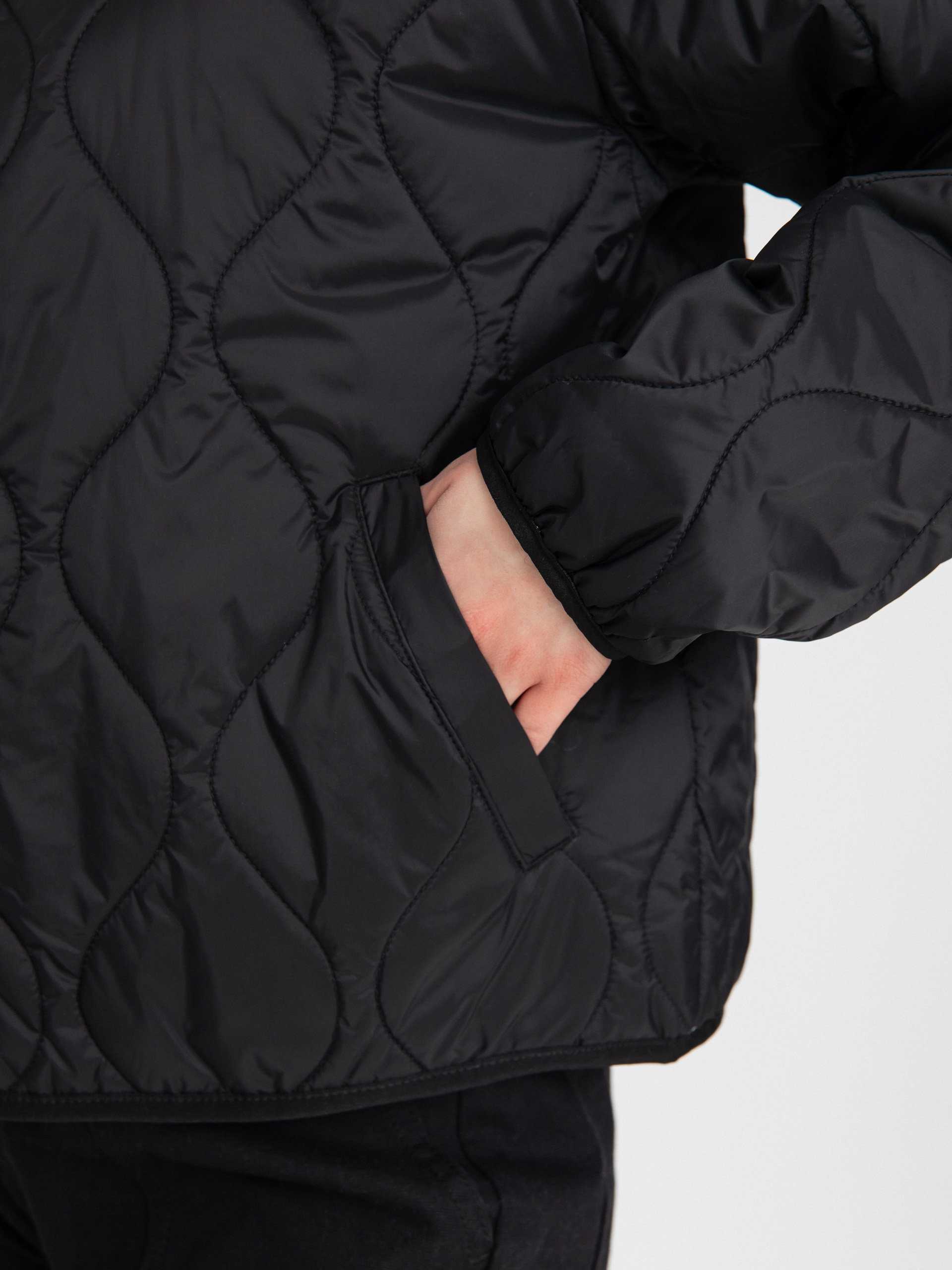 Bunda Vans Forces Reversible Liner Wmn (dusk downer black/asphalt)