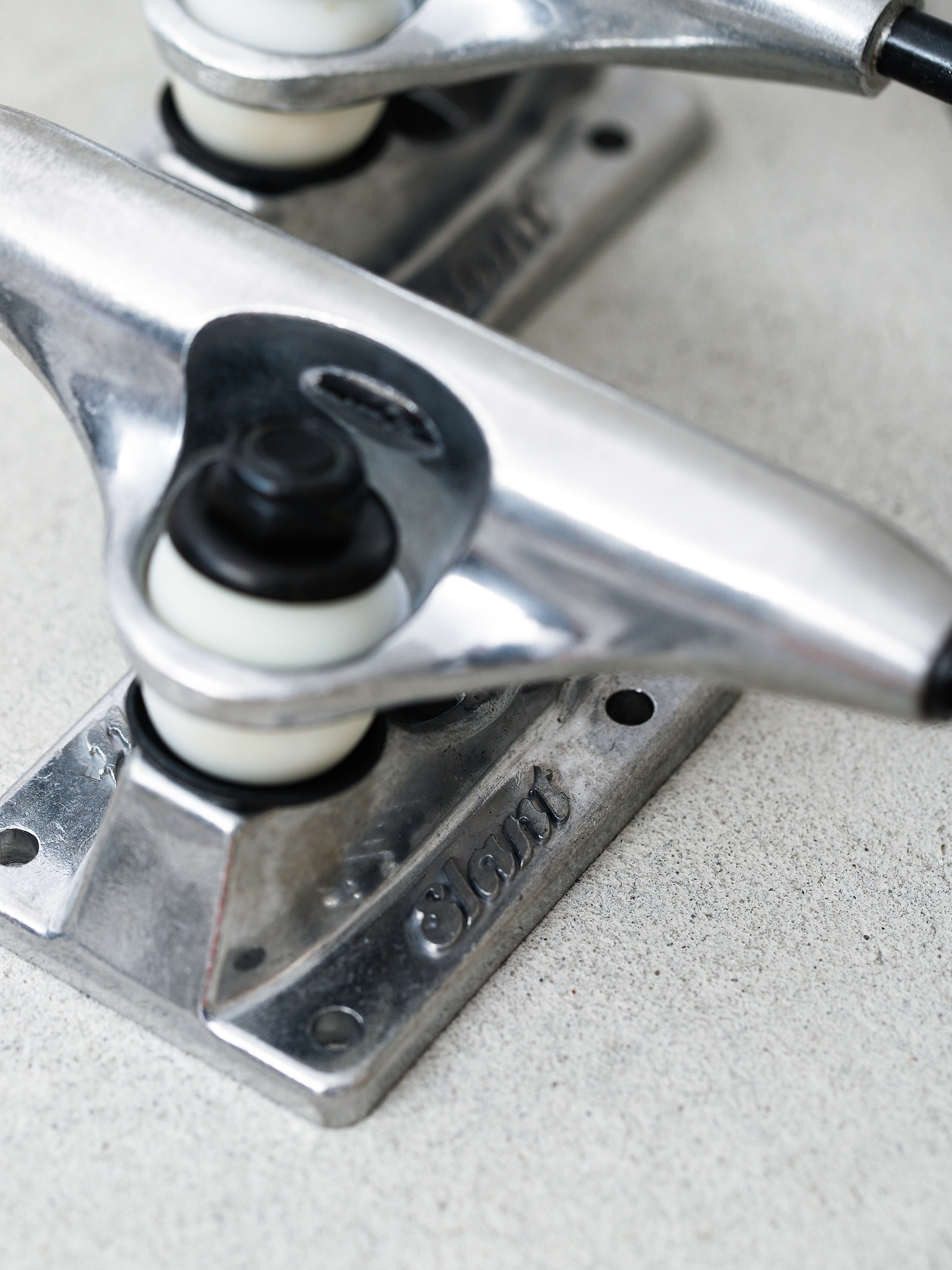 Príslušenstvo Globe Everything But The Deck Kit (raw finish)