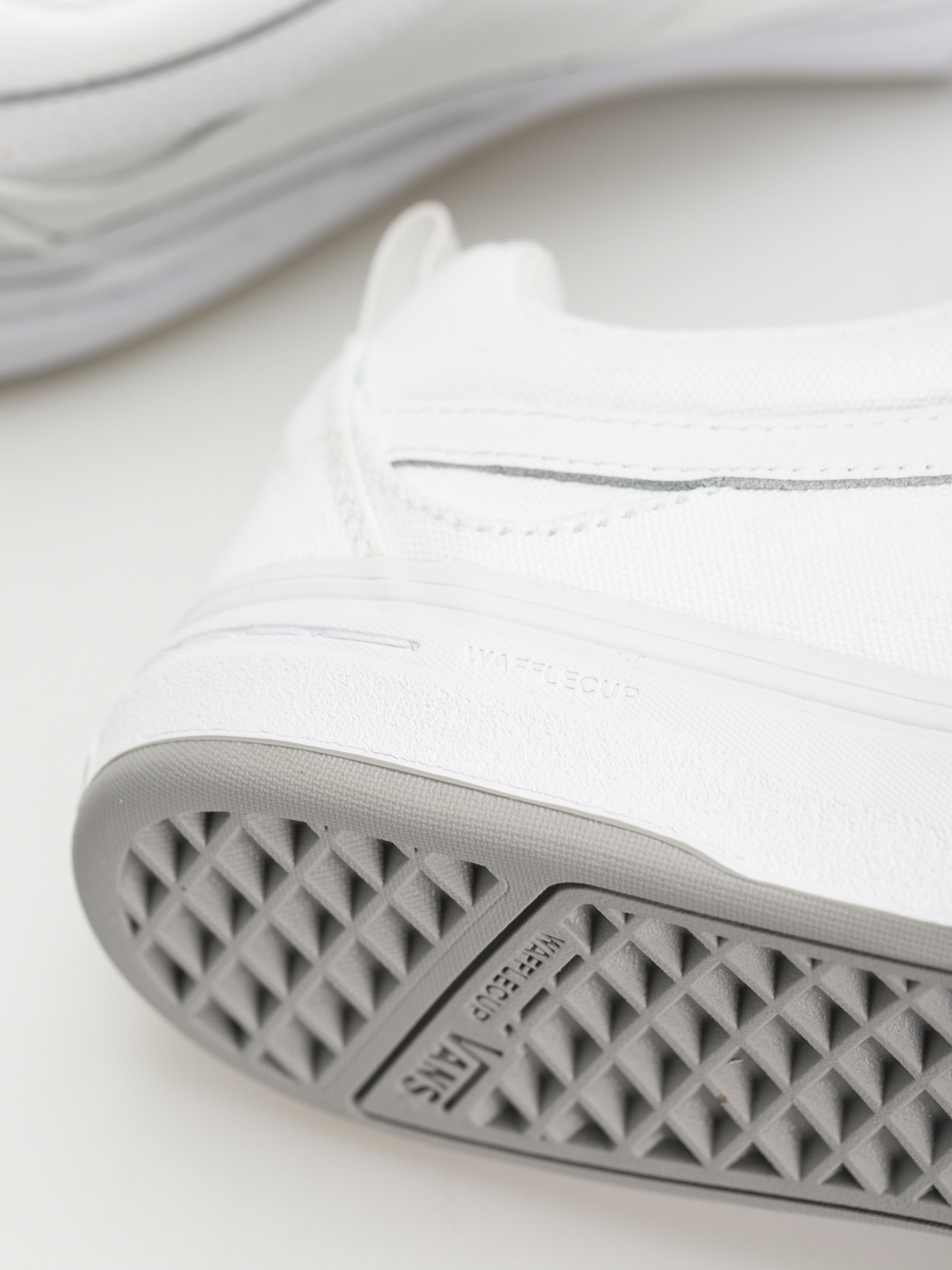 Topánky Vans Kyle Walker (canvas white)