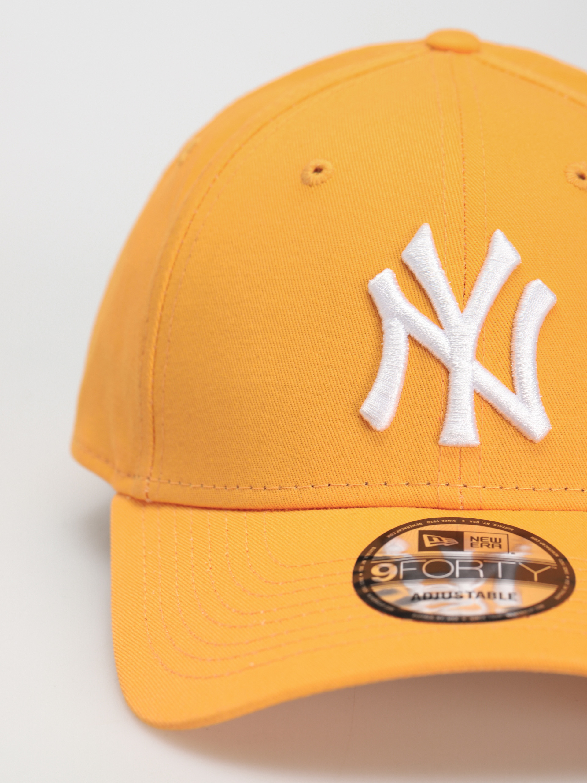 Šiltovka New Era League Essential 9Forty New York Yankees (yellow)