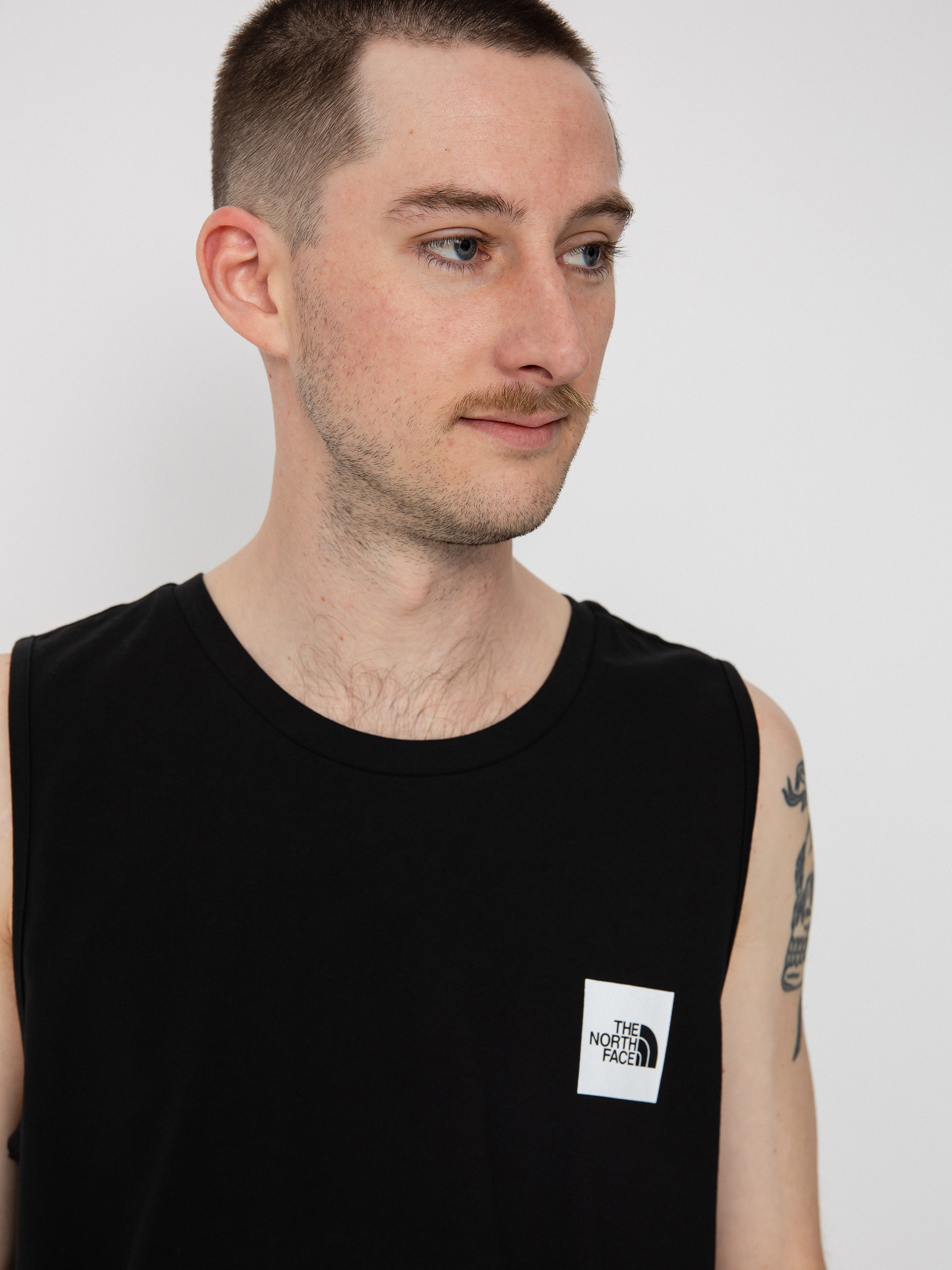 Tričko The North Face Summer Logo (tnf black)