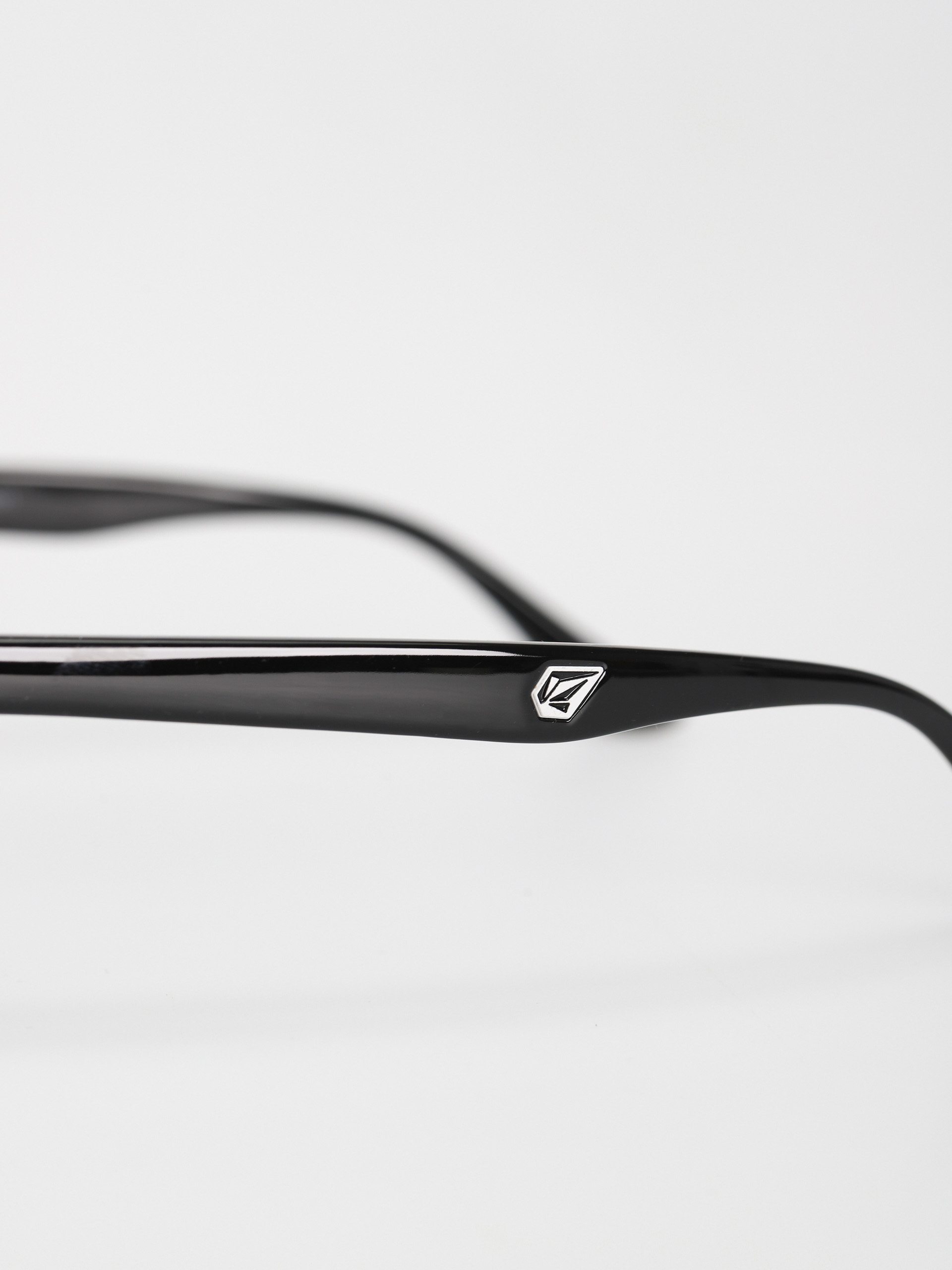 Slnečné okuliare Volcom Peace Punk (gloss black/gray)