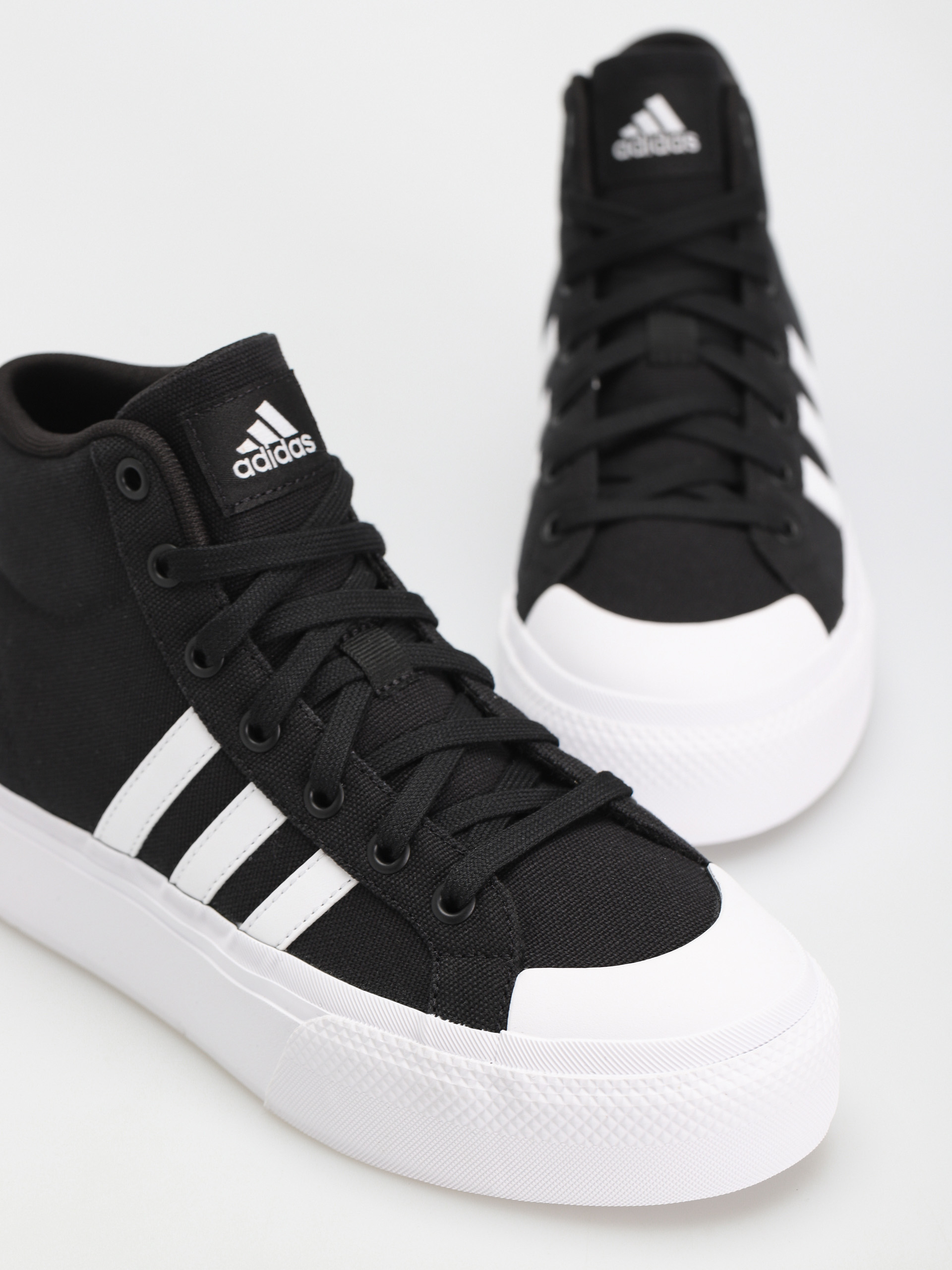 Topánky adidas Originals Bravada 2.0 Mid Platform Wmn (cblack/ftwwht/cblack)