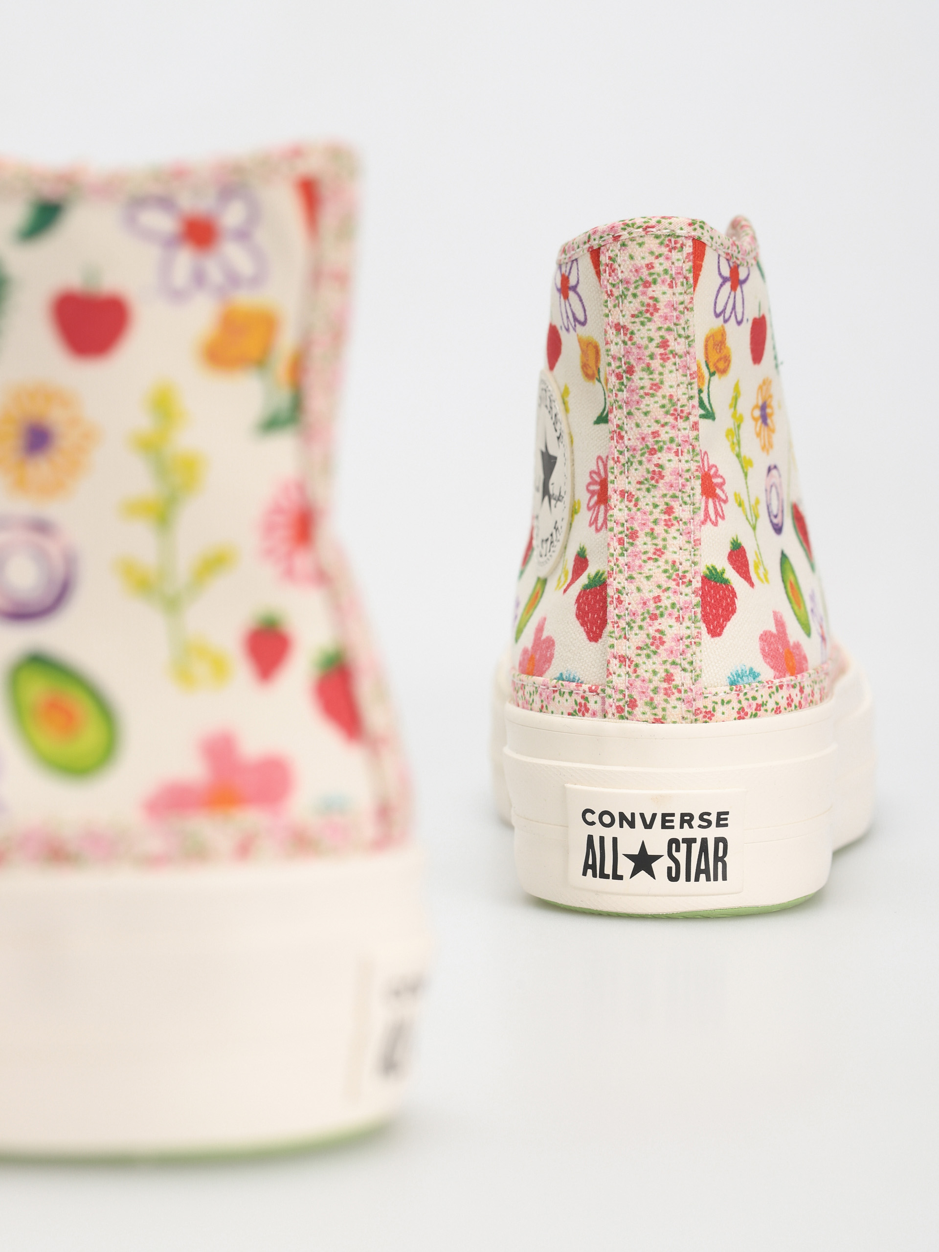 Tenisky Converse Chuck Taylor All Star Lift Hi Wmn (egret)