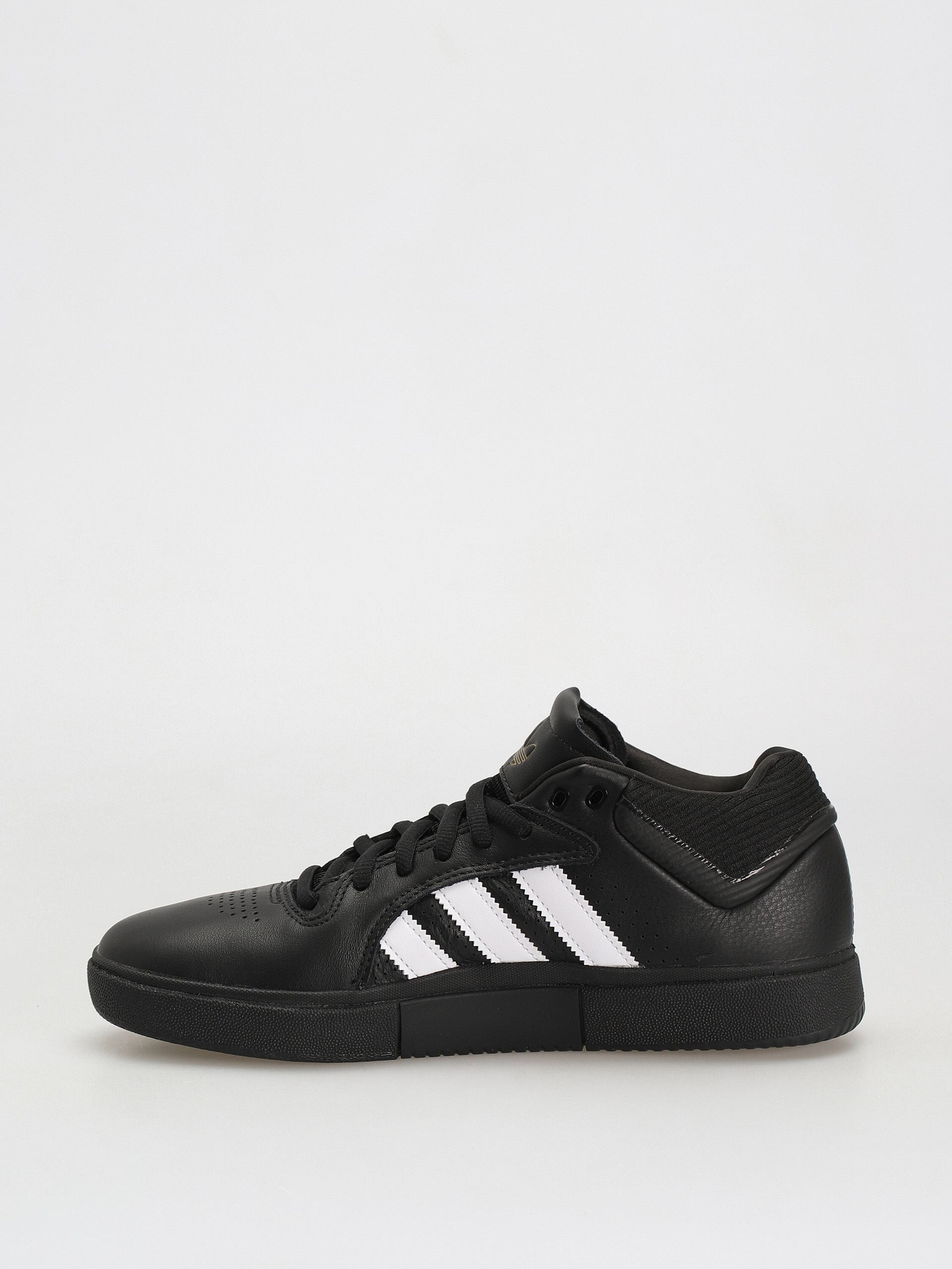 Topánky adidas Tyshawn (cblack/ftwwht/goldmt)