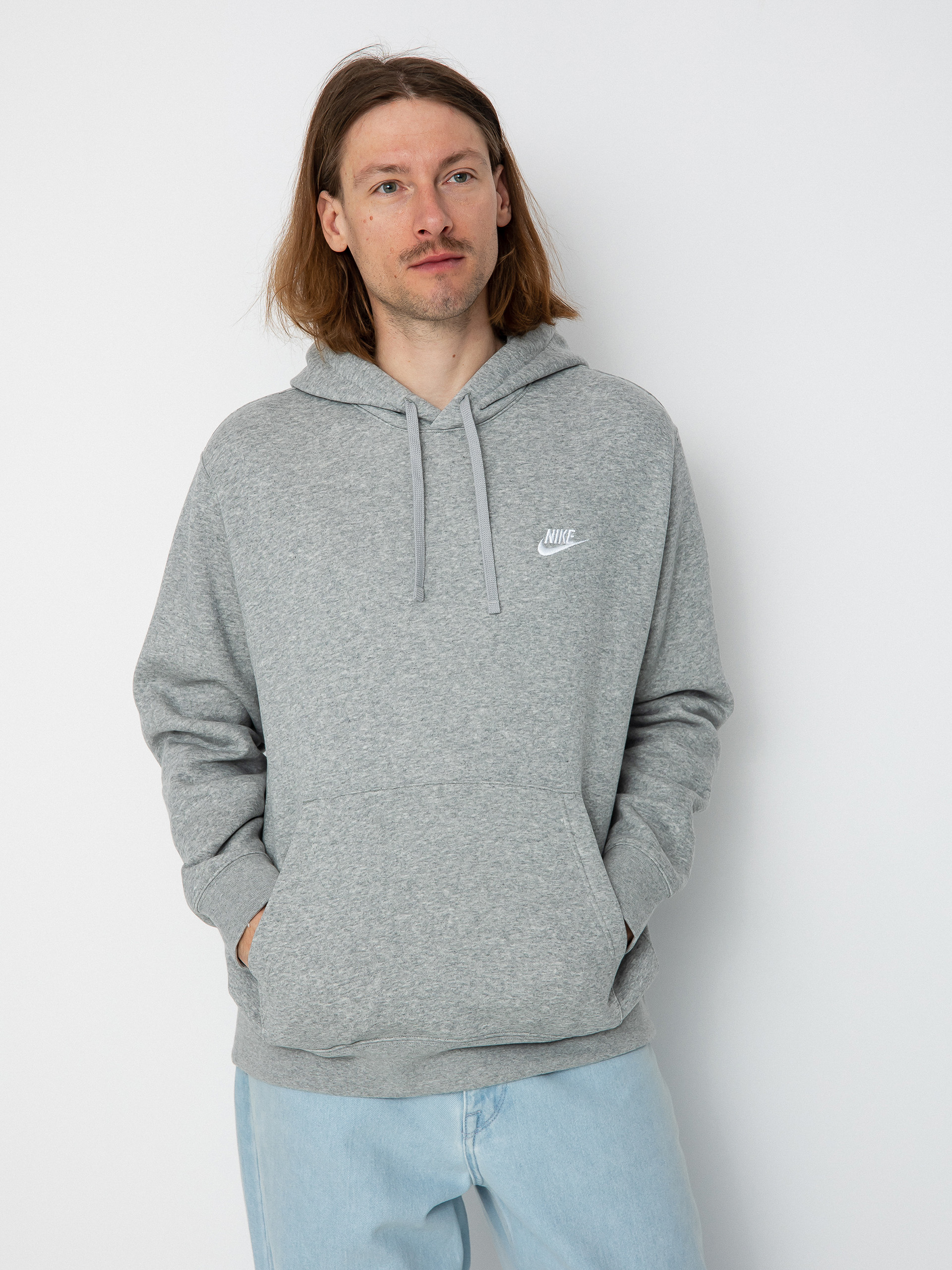 Mikina s kapucňou Nike Club Hoodie Po Bb HD (dk grey heather/matte silver/white)