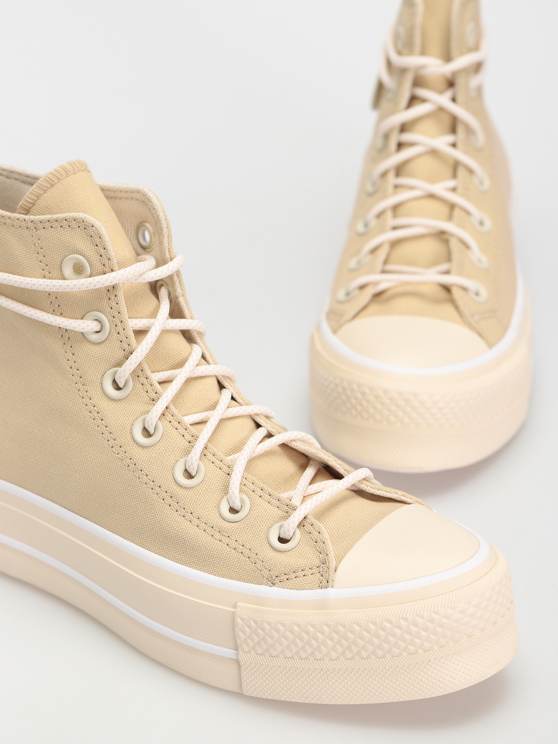 Tenisky Converse Chuck Taylor All Star Lift Hi Wmn (oat milk)