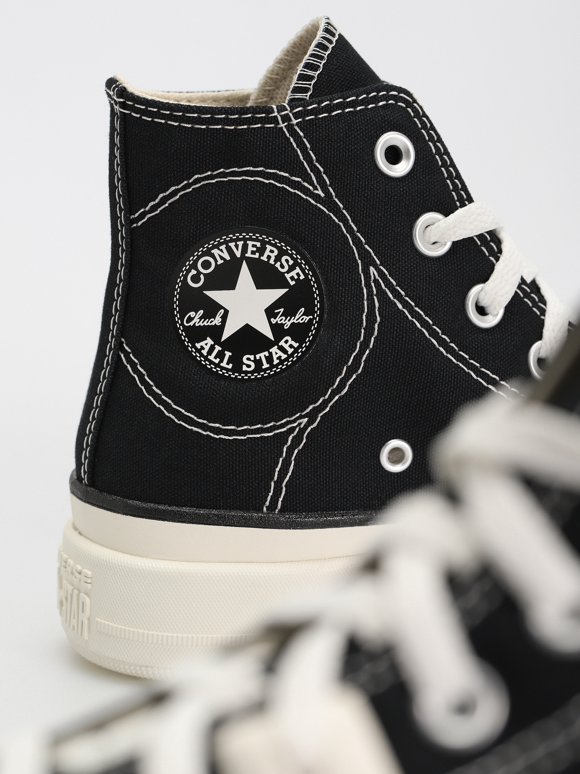 Tenisky Converse Chuck Taylor All Star Construct Hi Wmn (black/vintage white)