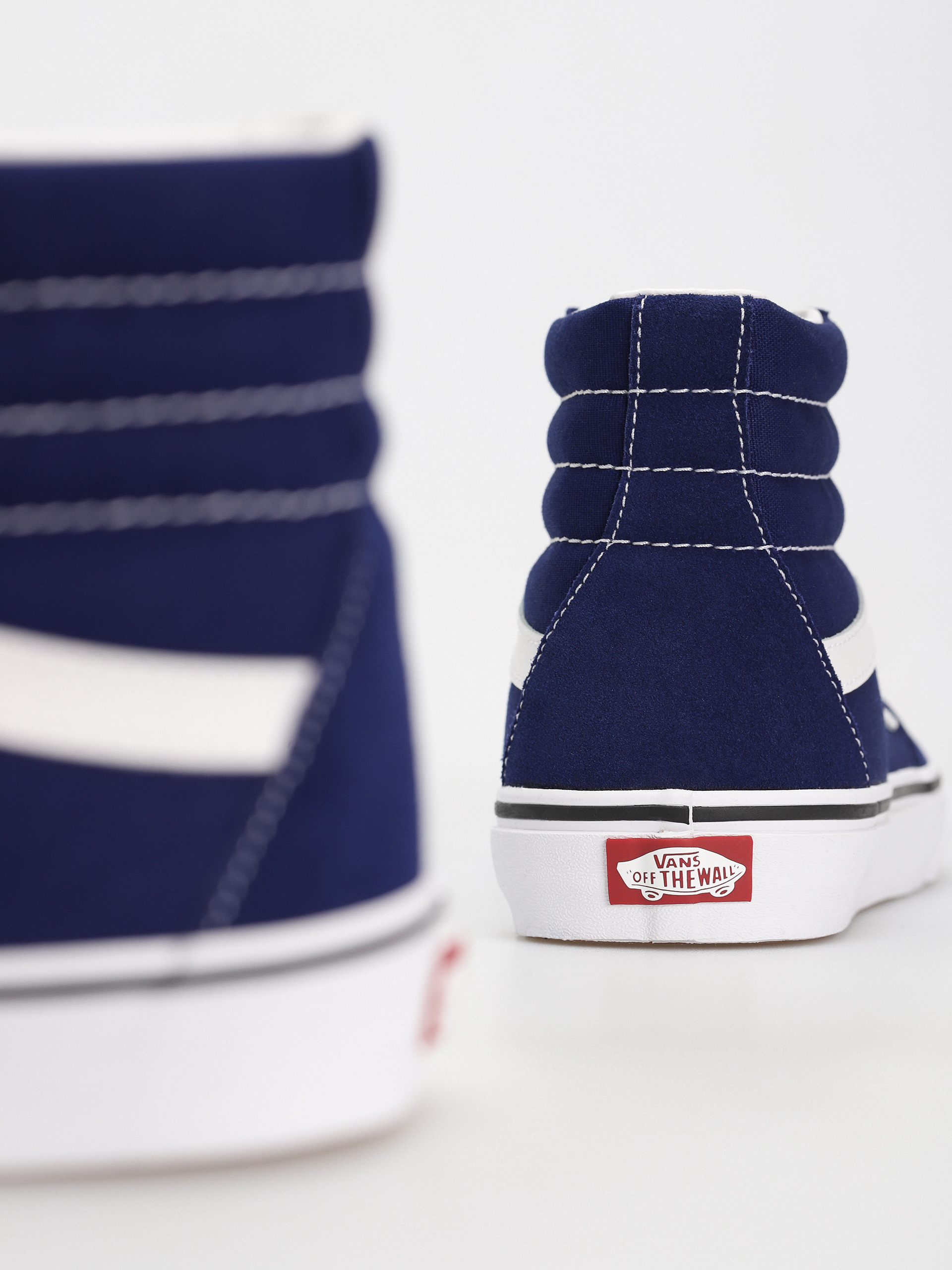 Topánky Vans Sk8 Hi (color theory beacon blue)