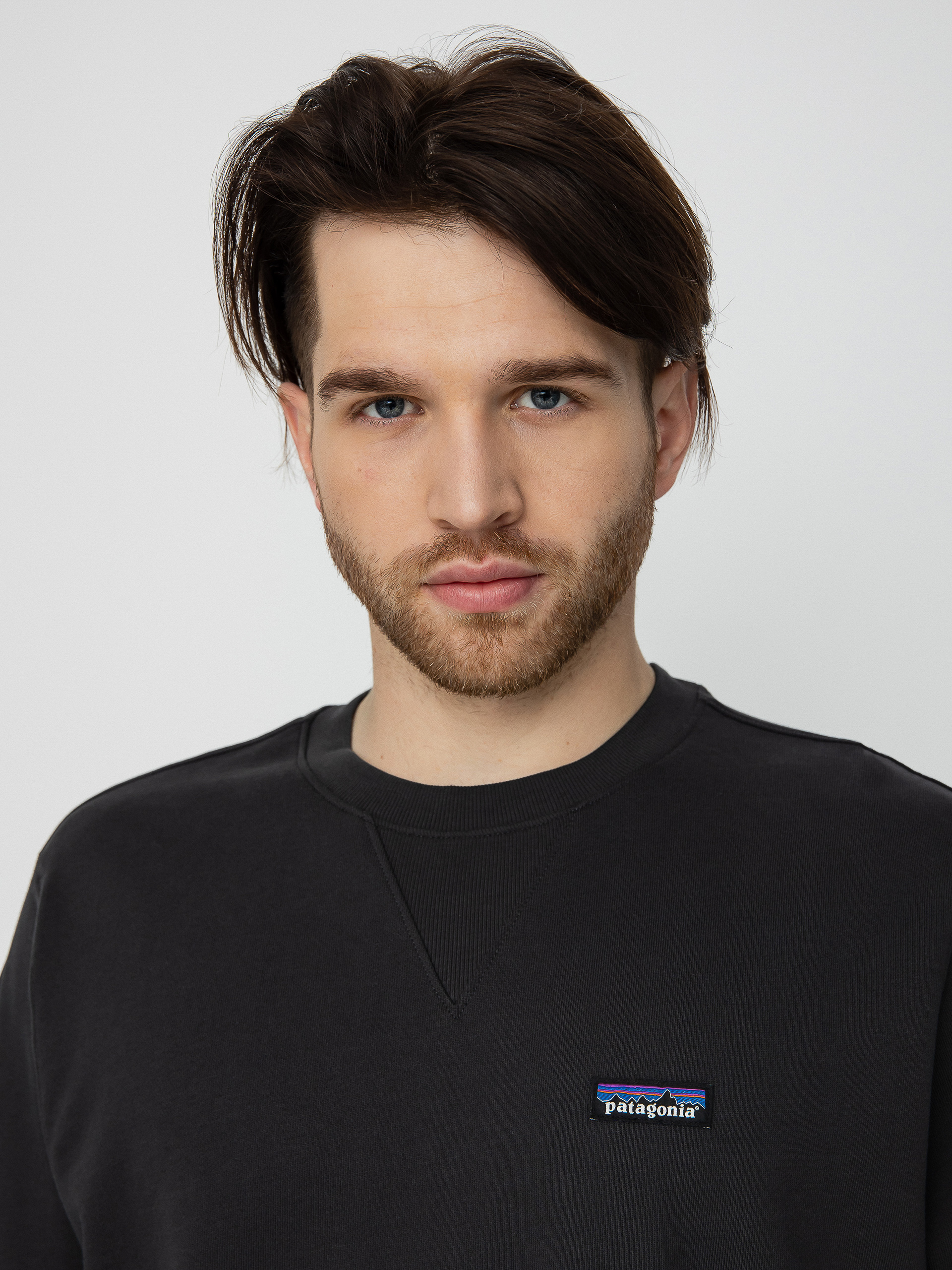 Mikina Patagonia Regenerative Organic Certified Cotton Crewneck (ink black)