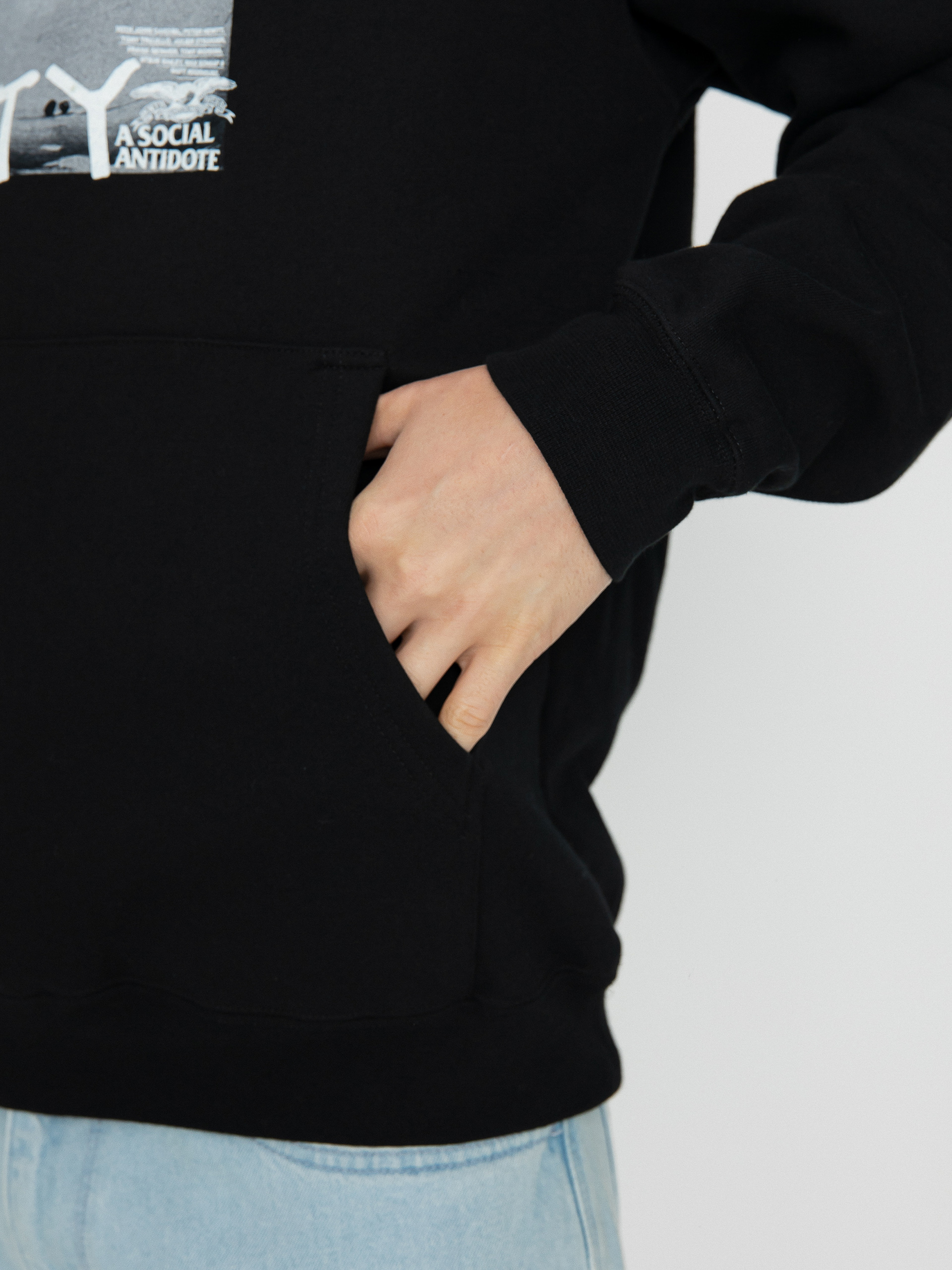 Mikina s kapucňou Antihero Tent City HD (black w/photo print)