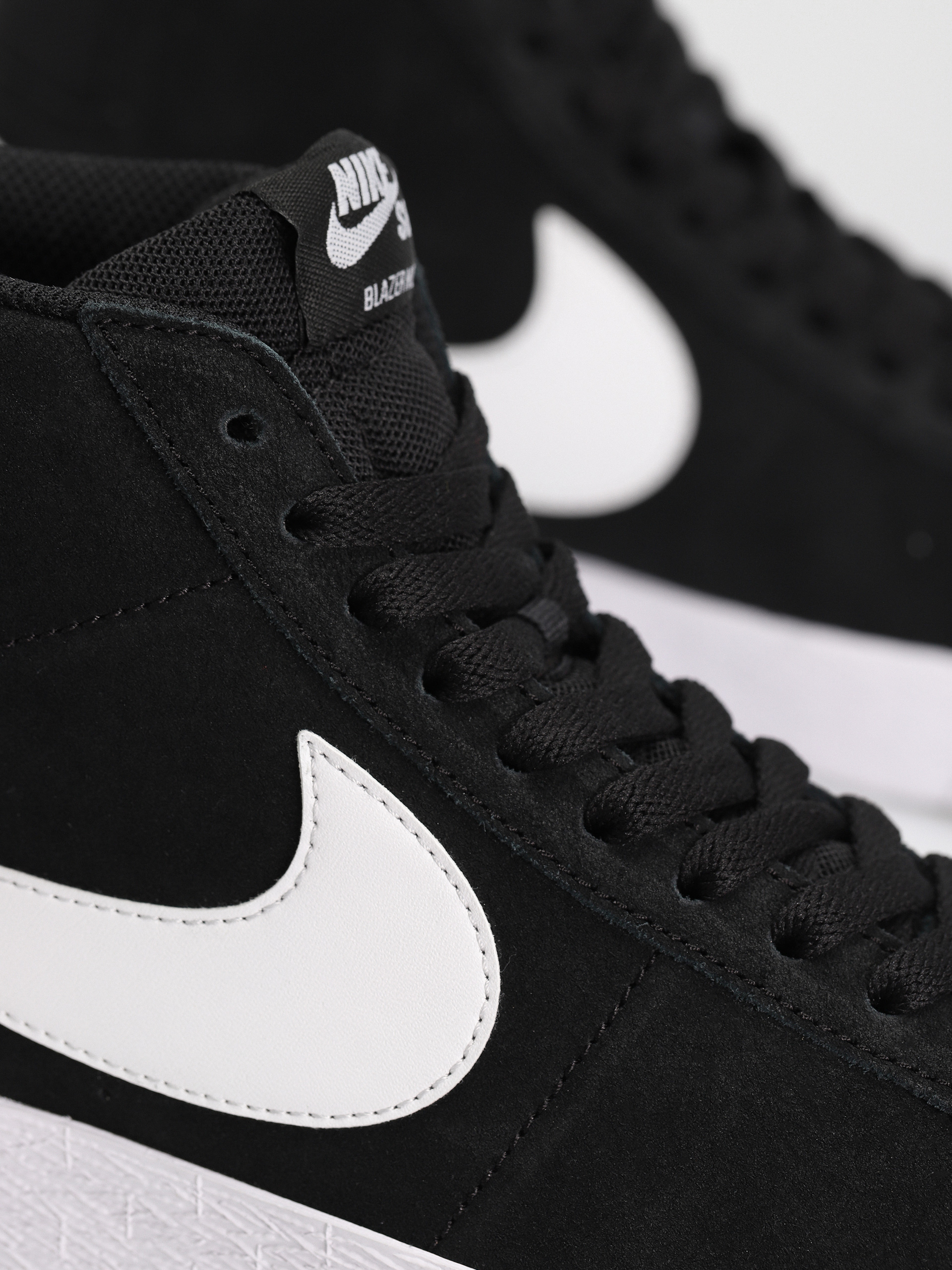 Topánky Nike SB Zoom Blazer Mid (black/white white white)