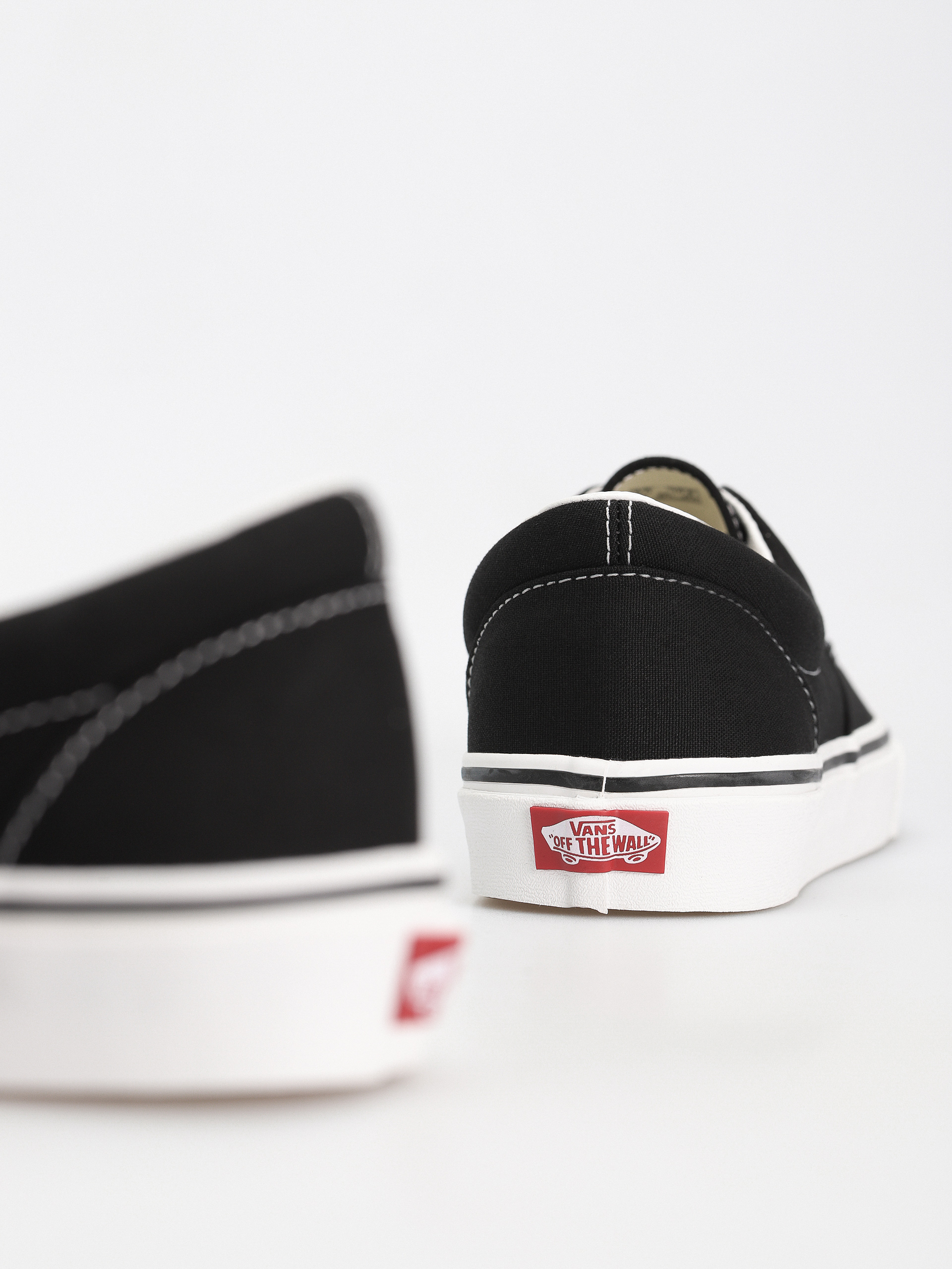 Topánky Vans Era (black)