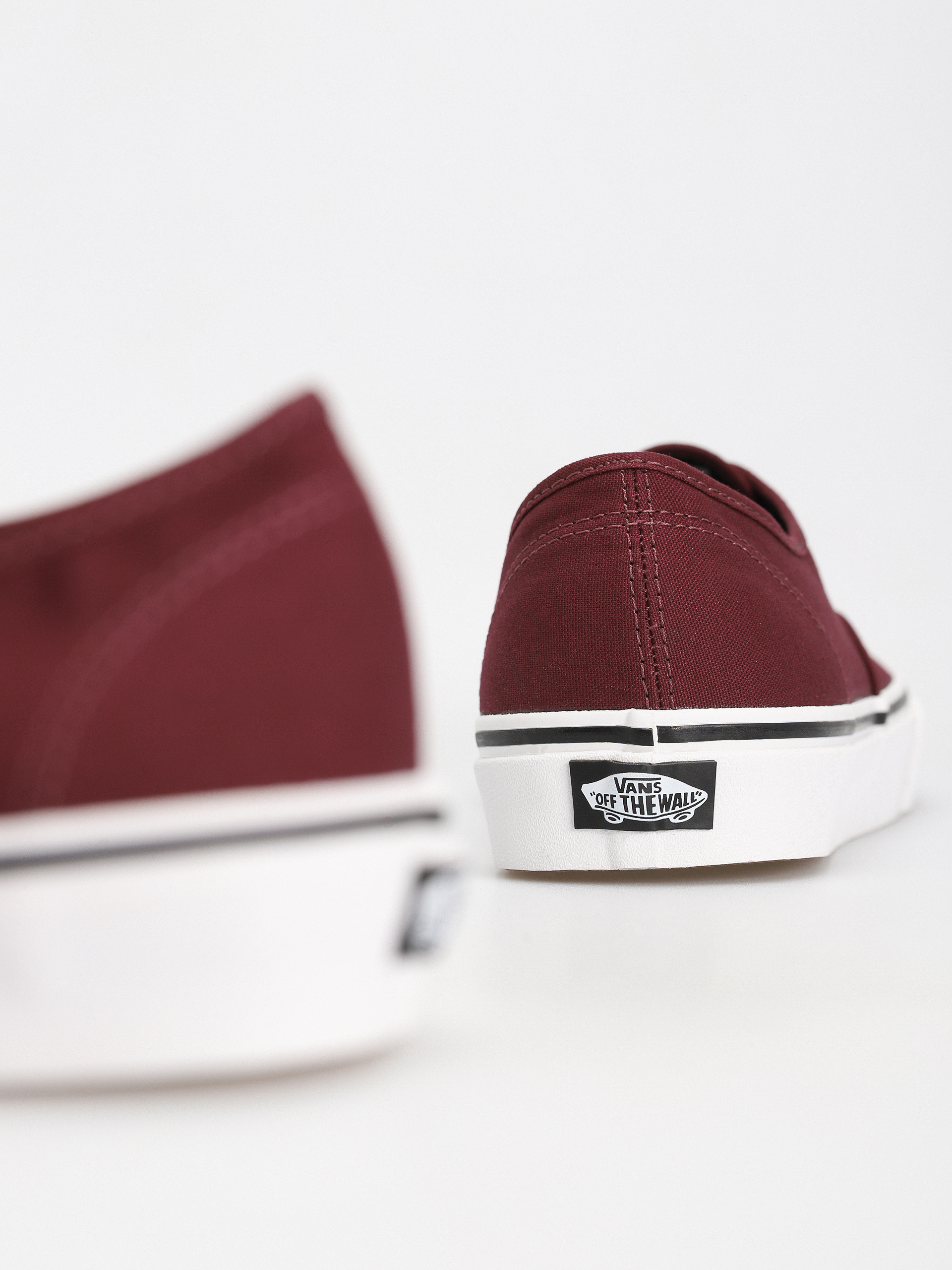 Topánky Vans Authentic (port royal/black)