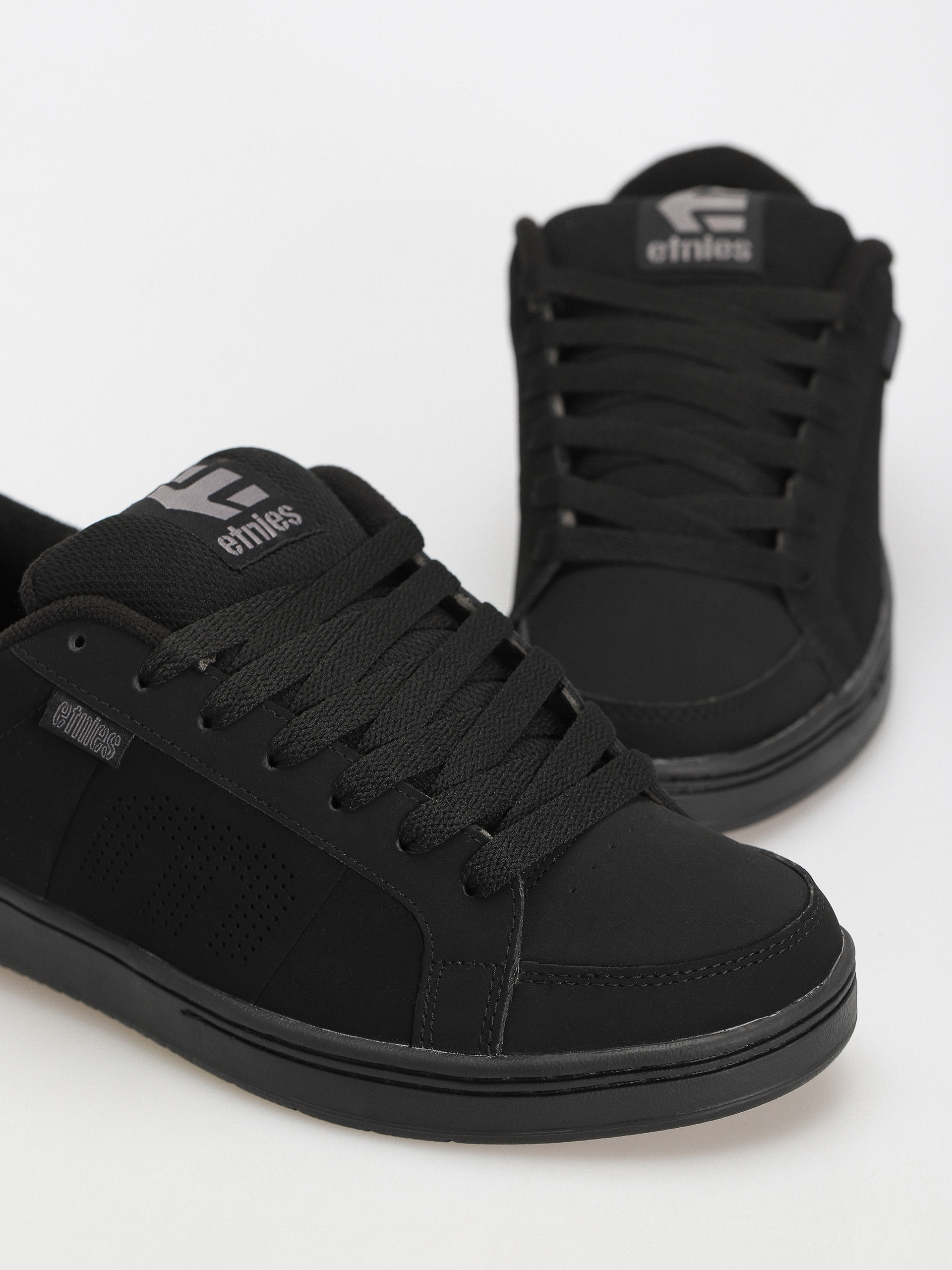 Topánky Etnies Kingpin (blk/blk)