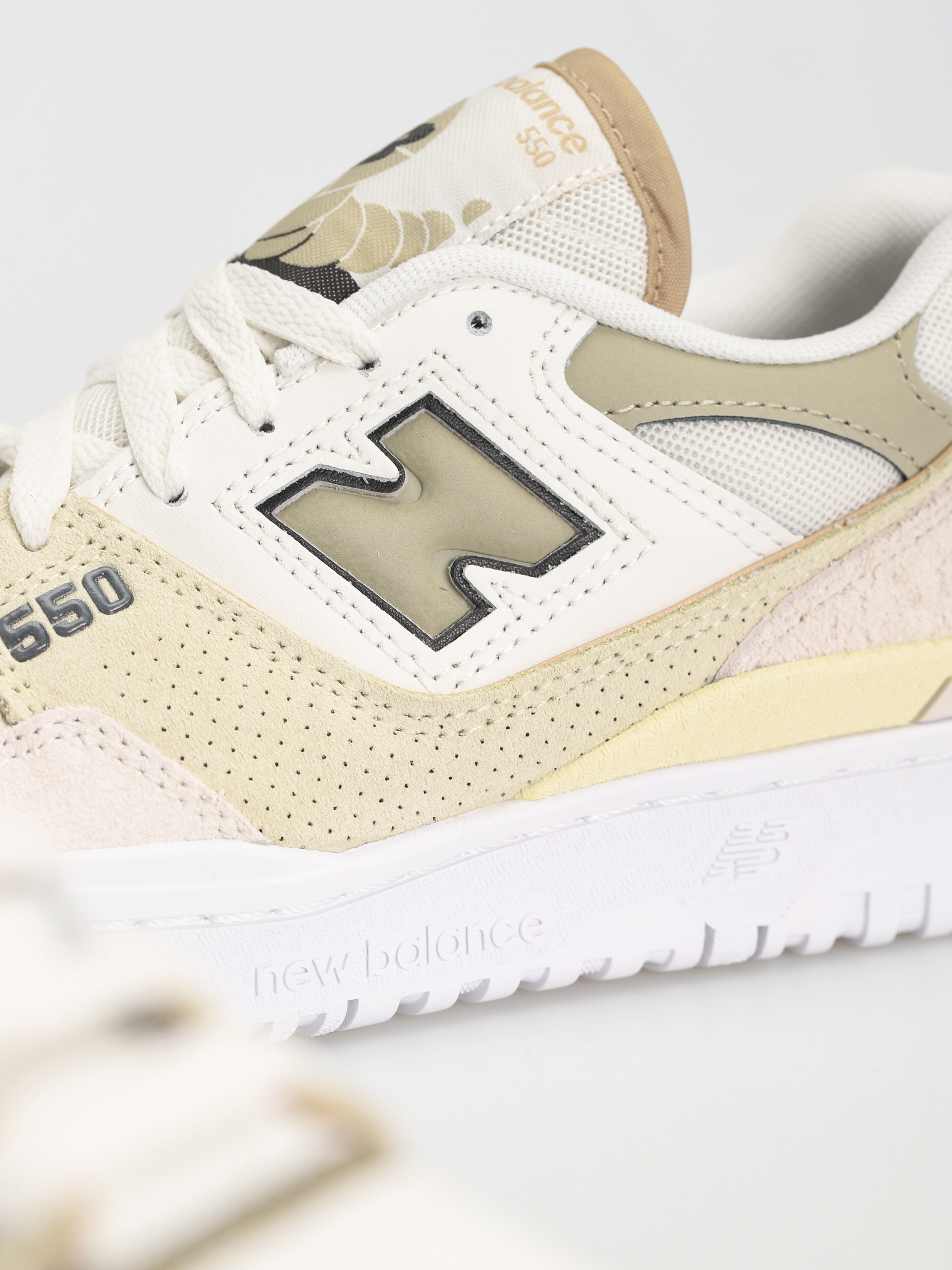 Topánky New Balance 550 Wmn (sea salt)