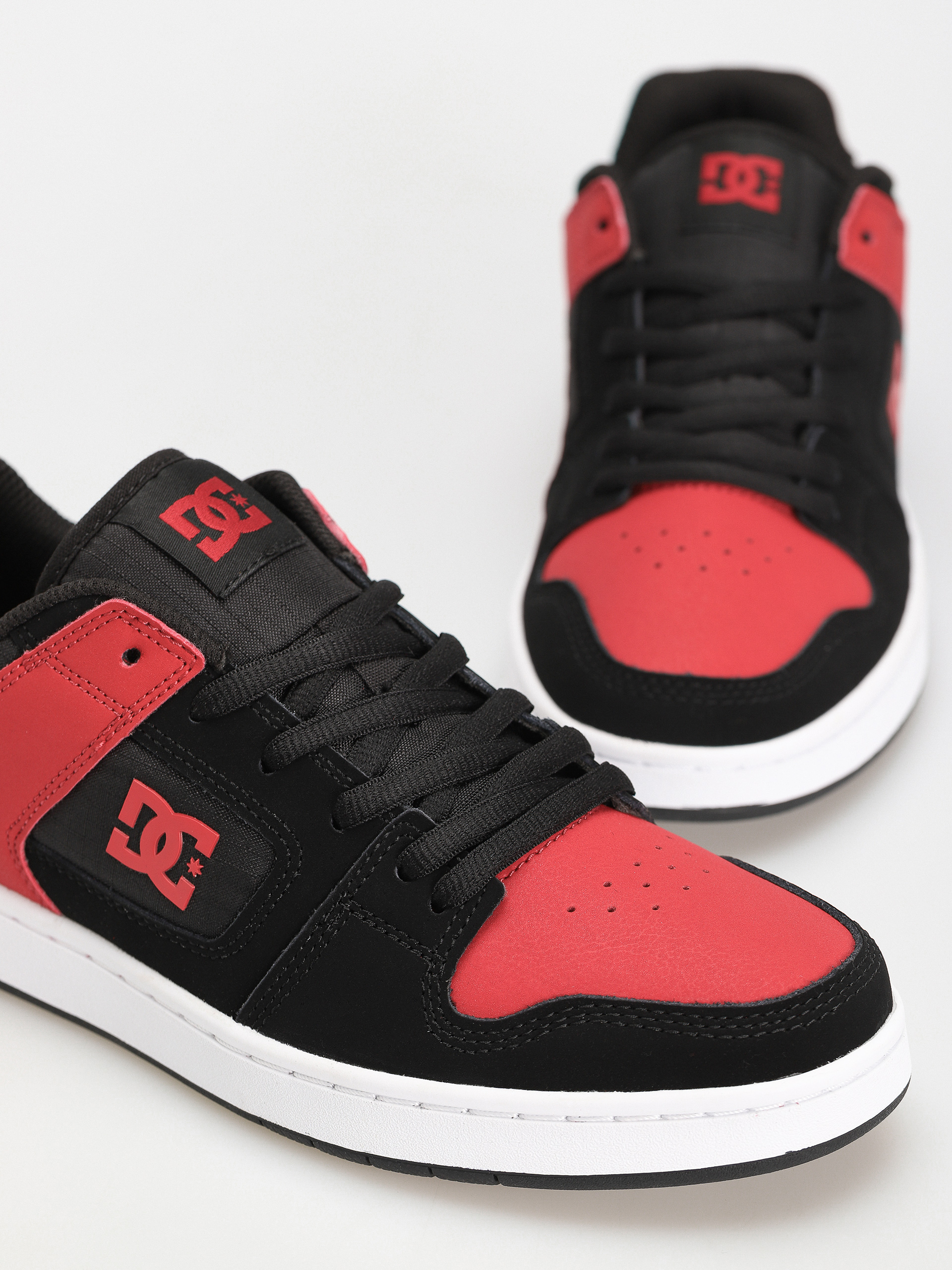 Topánky DC Manteca 4 (black/athletic red)