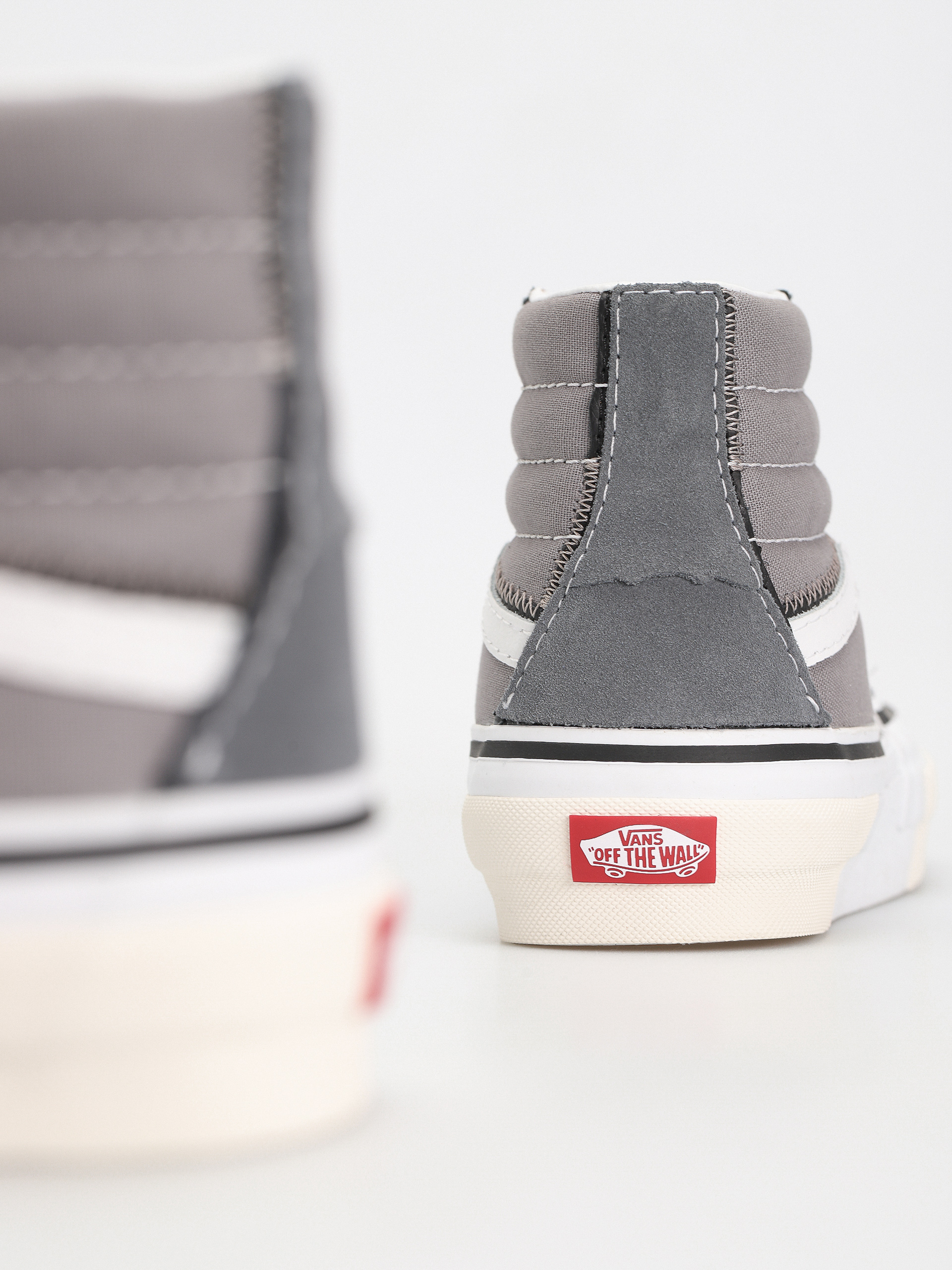 Topánky Vans Sk8 Hi Reconstruct (grey)
