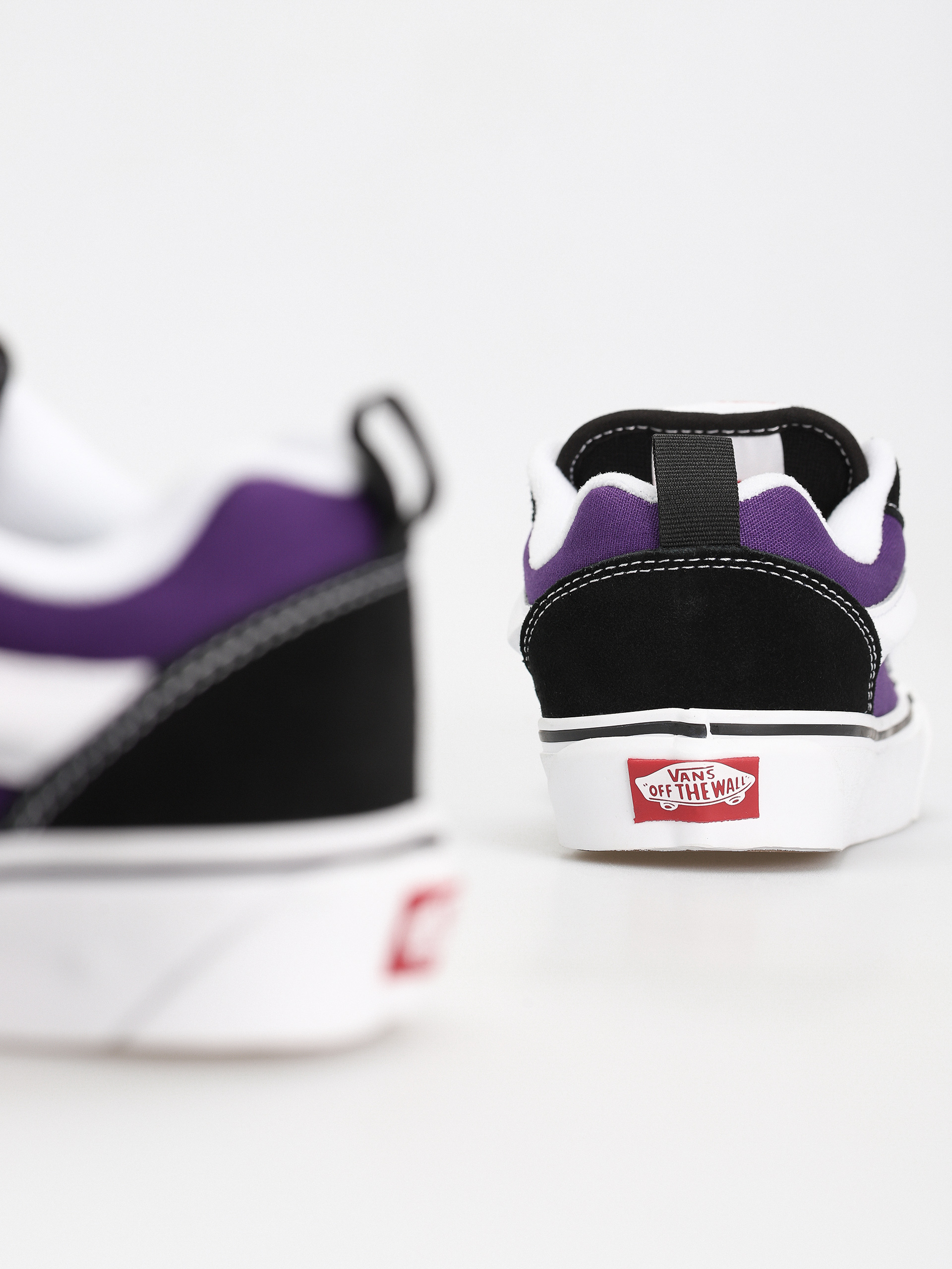 Topánky Vans Knu Skool (2 tone black/purple)
