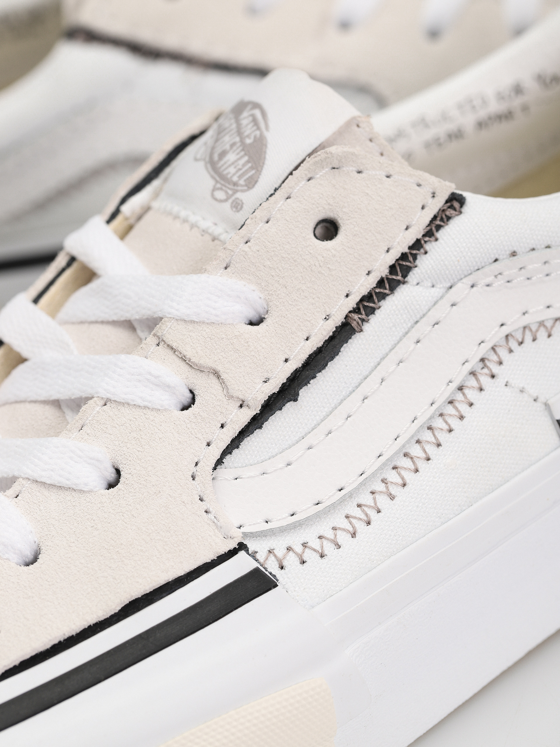 Topánky Vans Sk8 Low Reconstruct (true white)