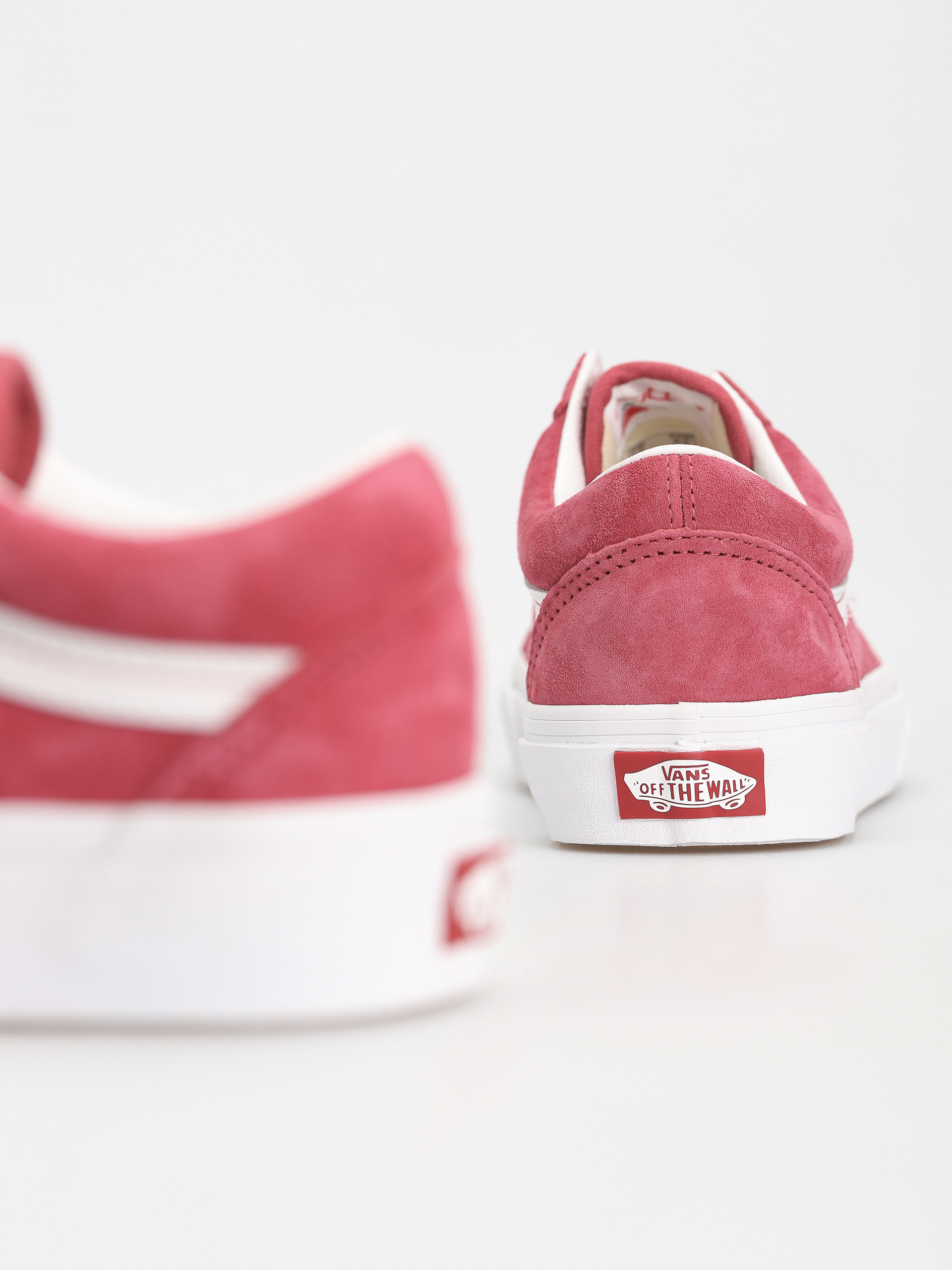 Topánky Vans Old Skool (pig suede holly berry)
