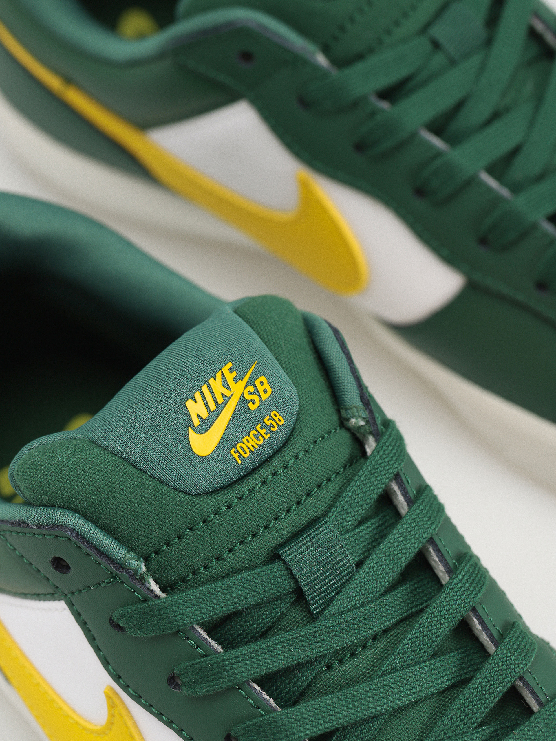 Topánky Nike SB Force 58 Premium (gorge green/tour yellow white)