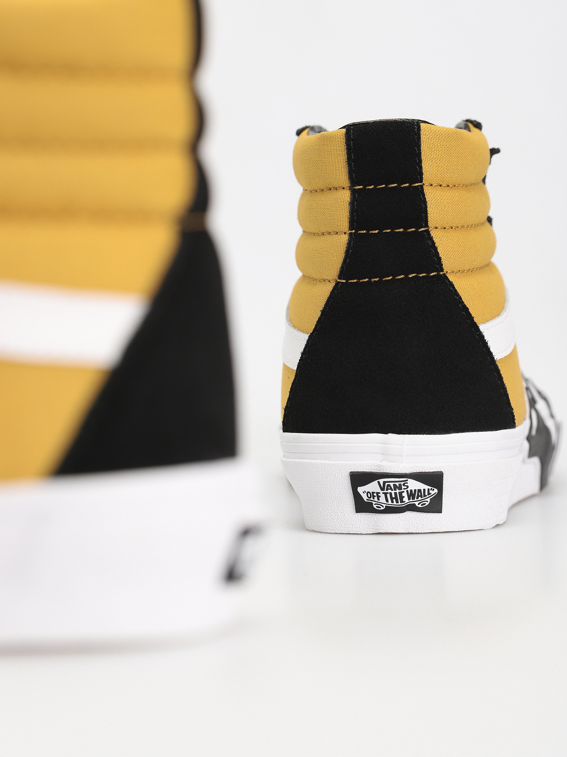 Topánky Vans Sk8 Hi Flame (black/yellow)