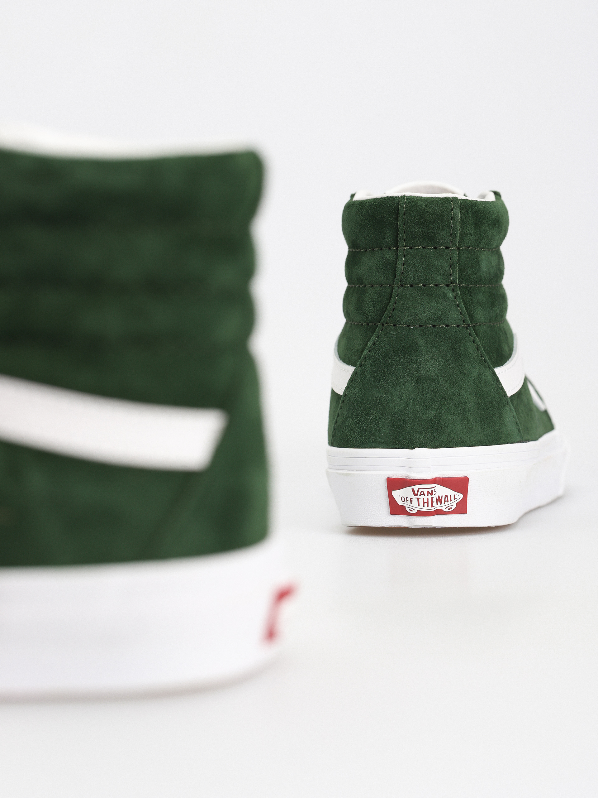 Topánky Vans Sk8 Hi (pig suede douglas fir)