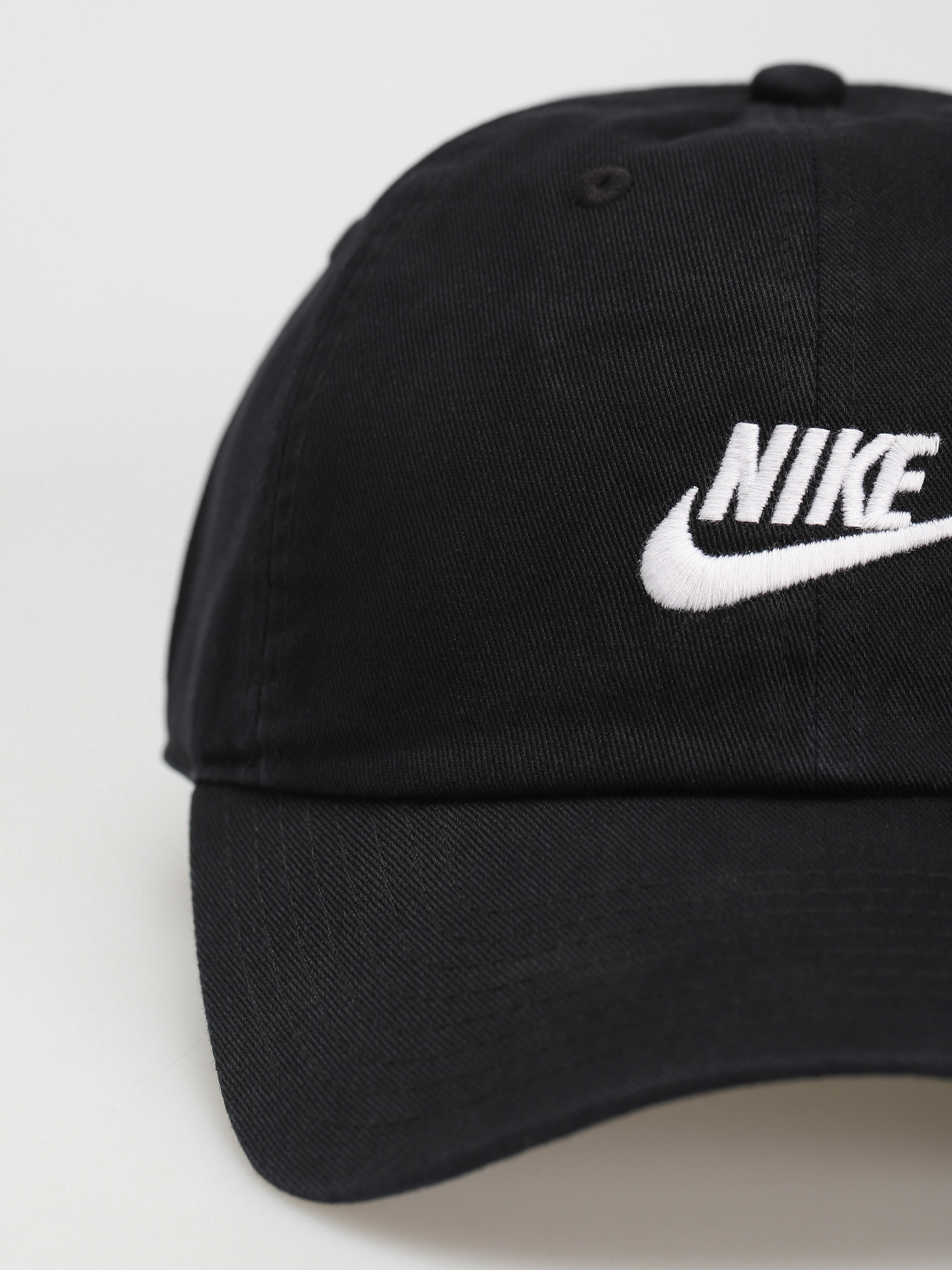 Šiltovka Nike SB Club Cb Fut Wsh L (black/white)