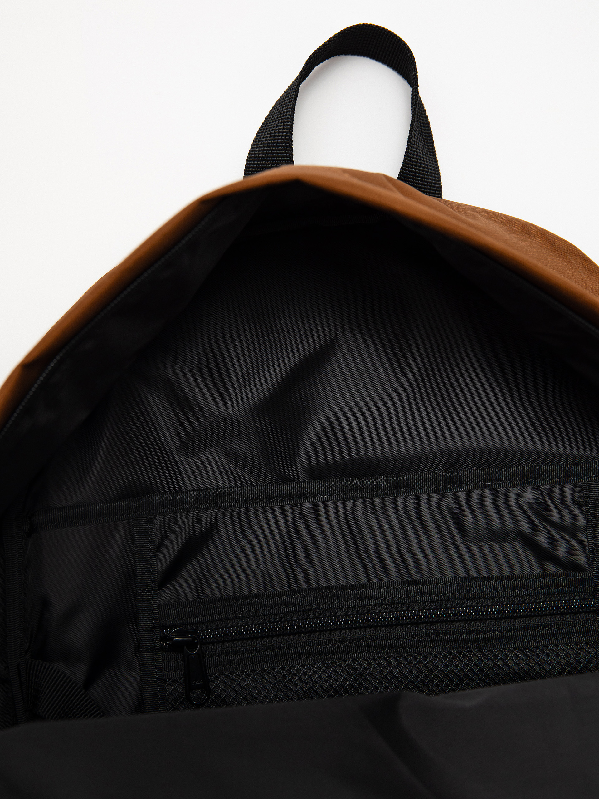 Batoh Carhartt WIP Jake (deep h brown)