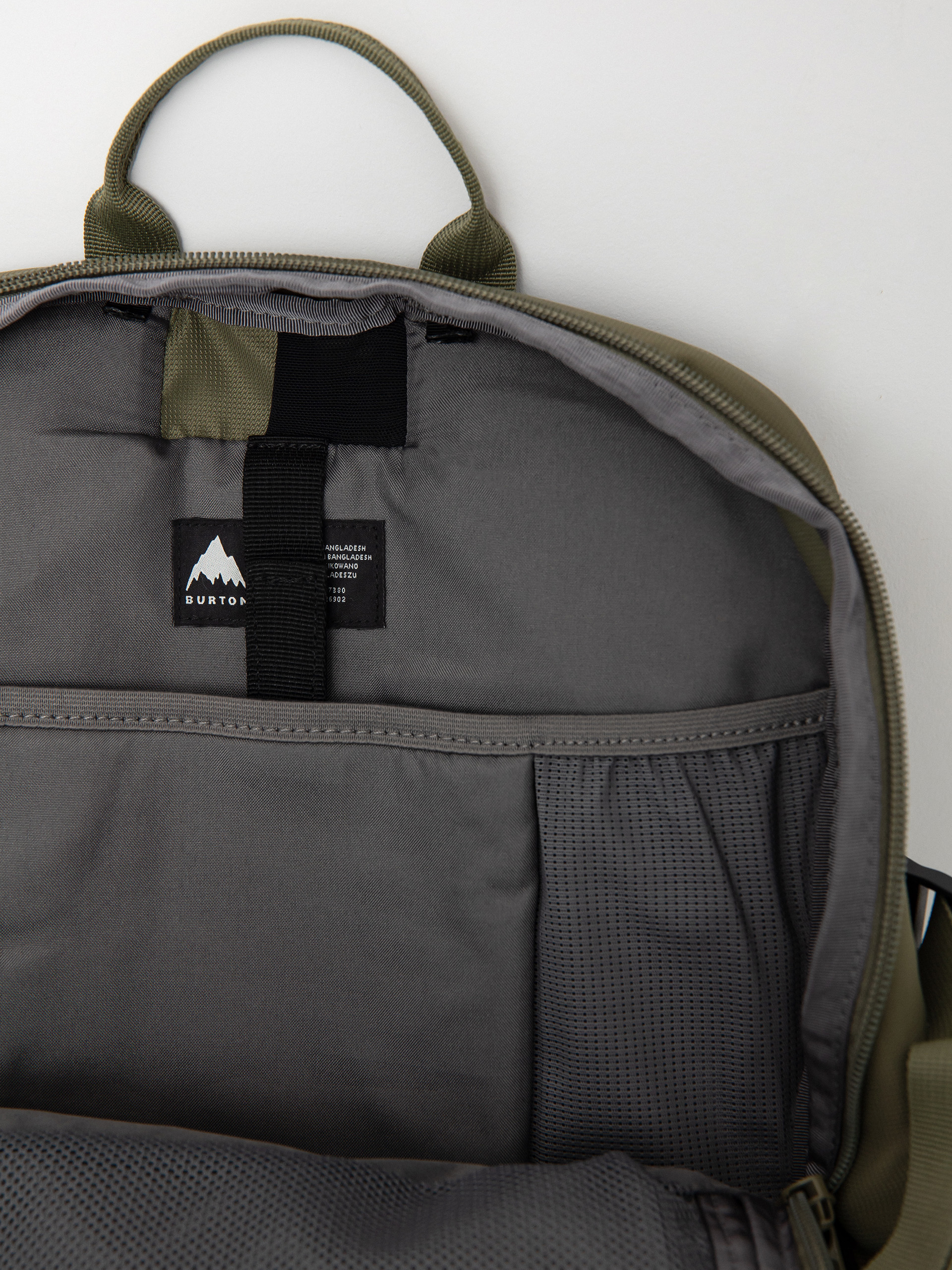 Batoh Burton Day Hiker 22L (forest moss)