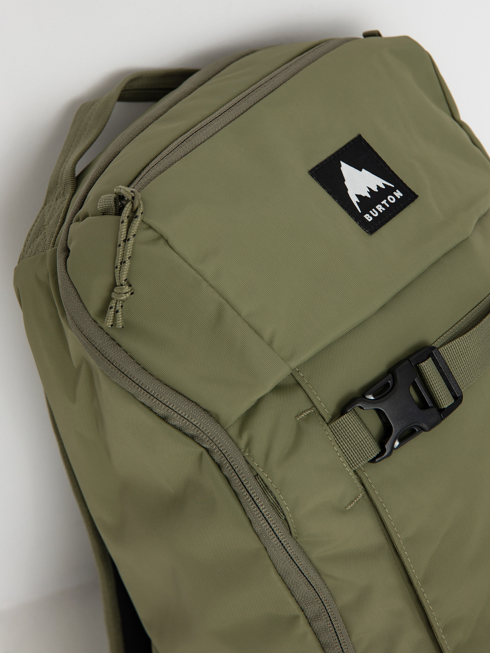 Batoh Burton Kilo 2.0 27L (forest moss)