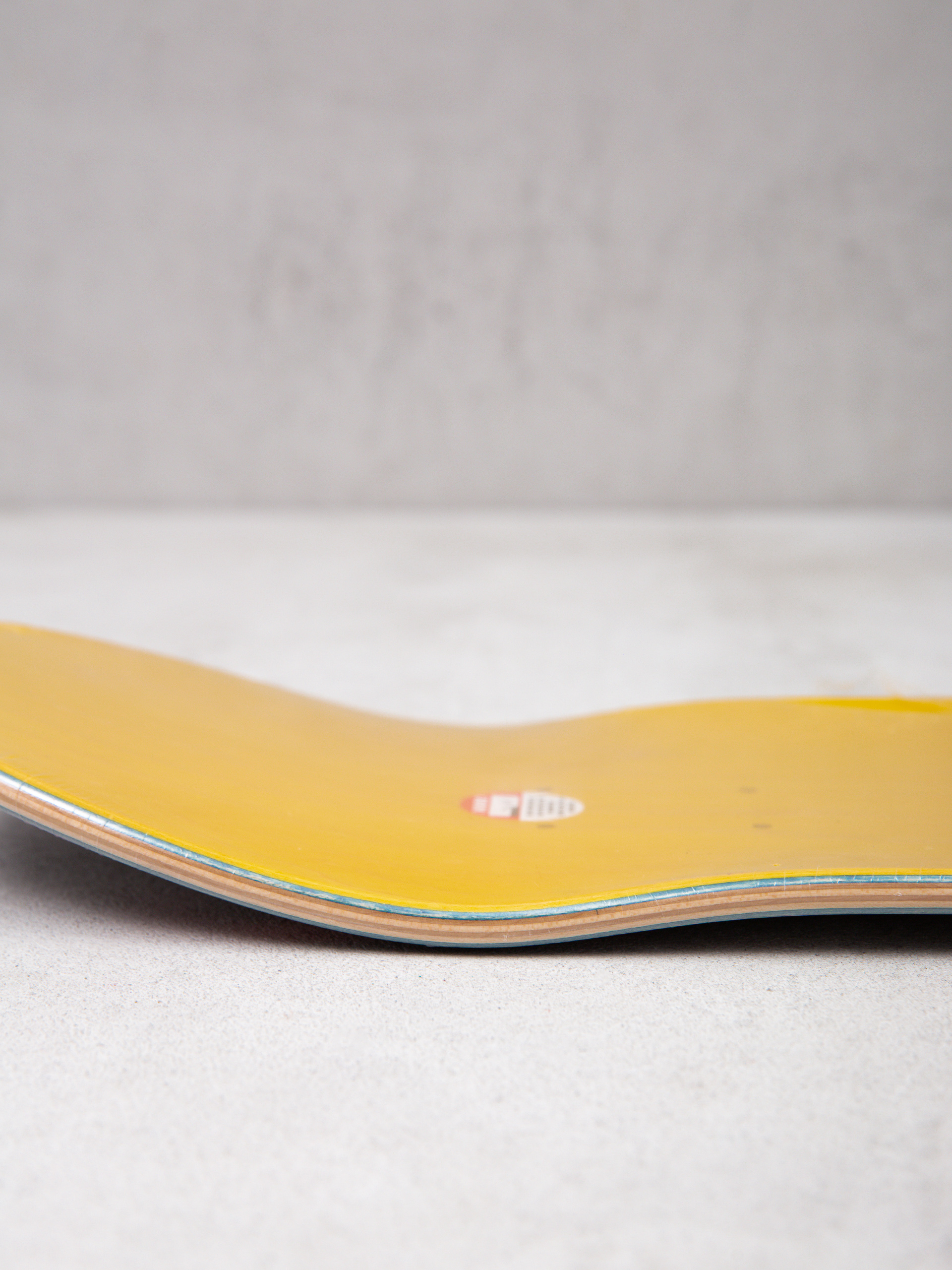 Doska Krooked Jahmal Guest Artist (black/red)