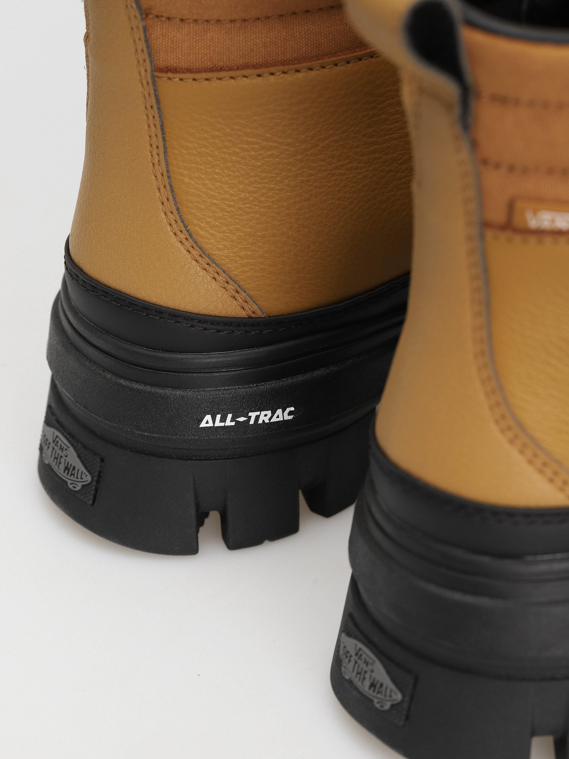 Topánky Vans Colfax Elevate Mte 2 (wood thrush)