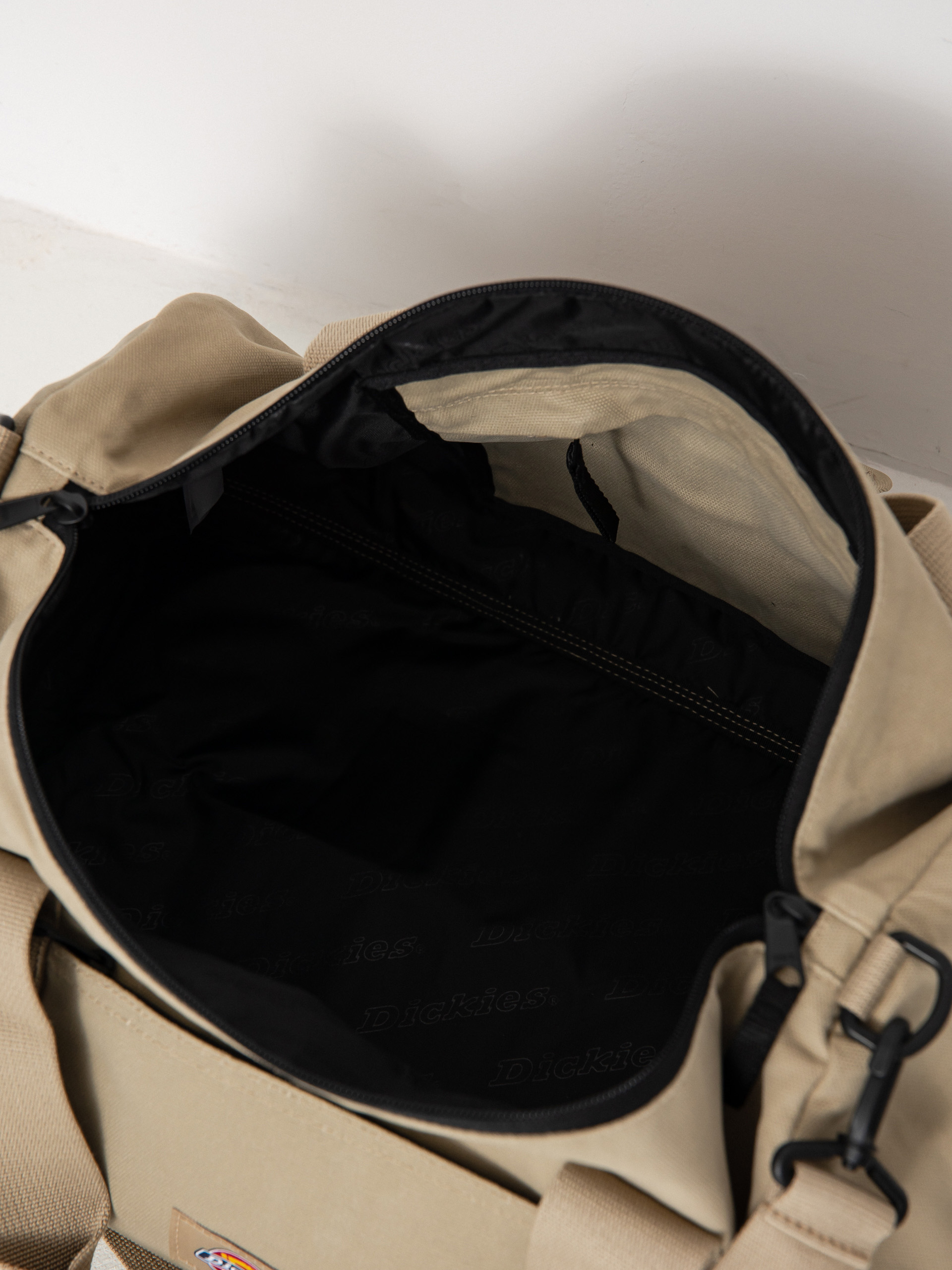 Taška Dickies Duck Canvas Duffel (desert sand)