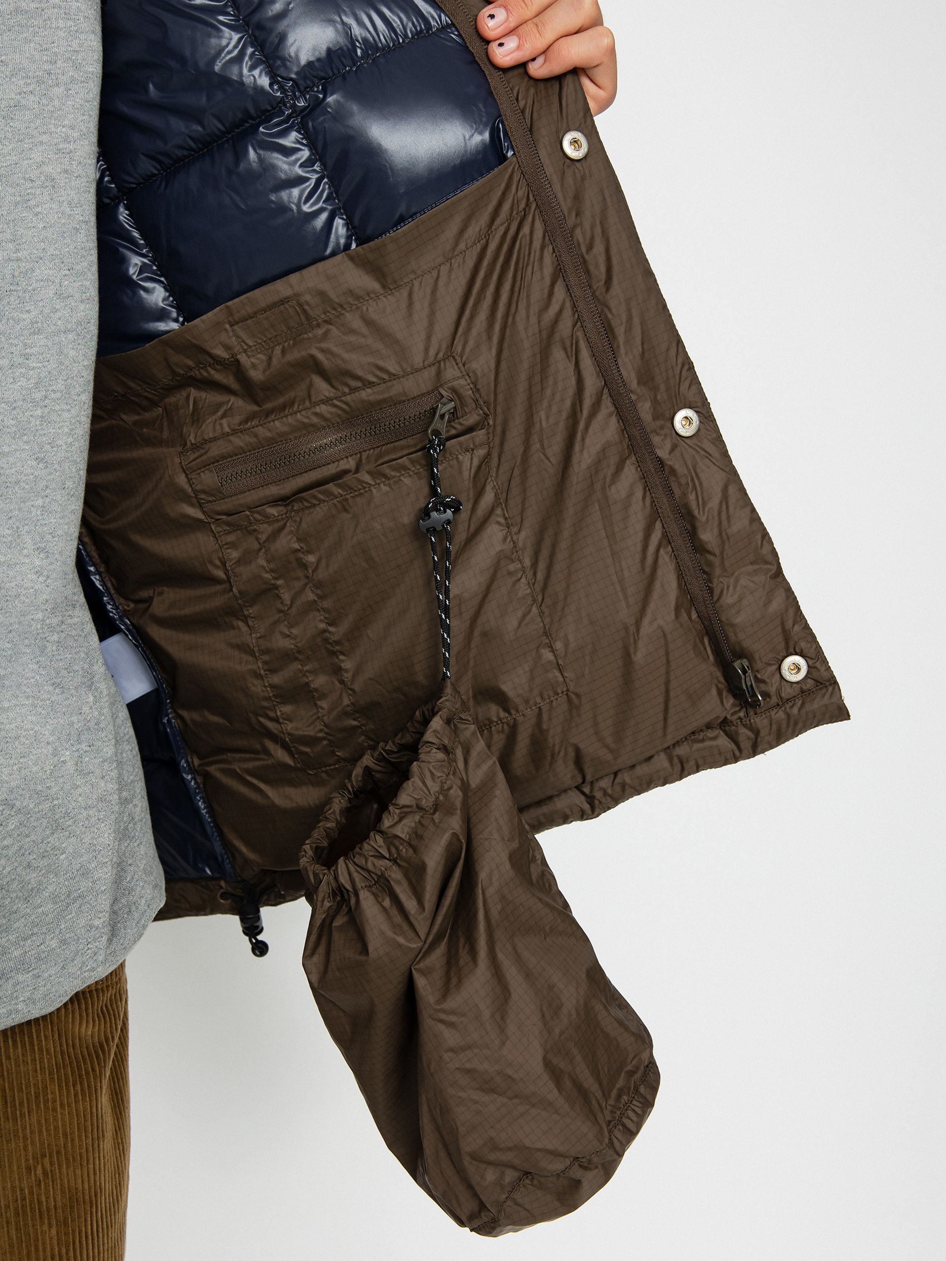 Bunda Polar Skate Lightweight Puffer (brown)