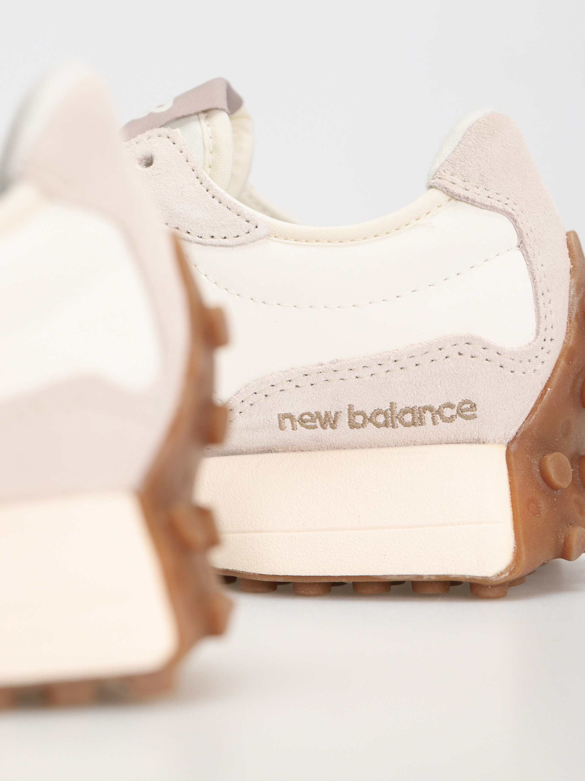 Topánky New Balance 327 (driftwood)